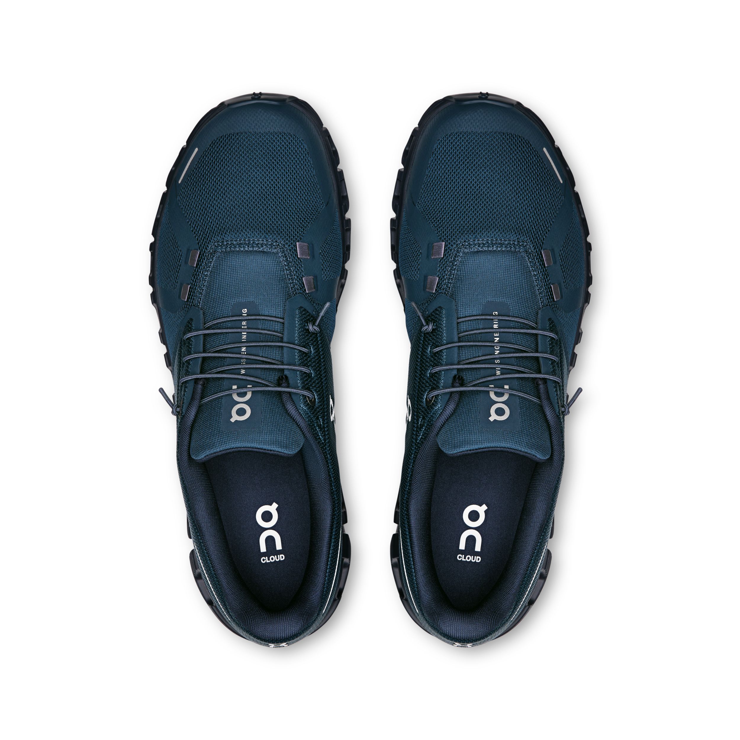 On Men's Cloud 6 Walking Shoes