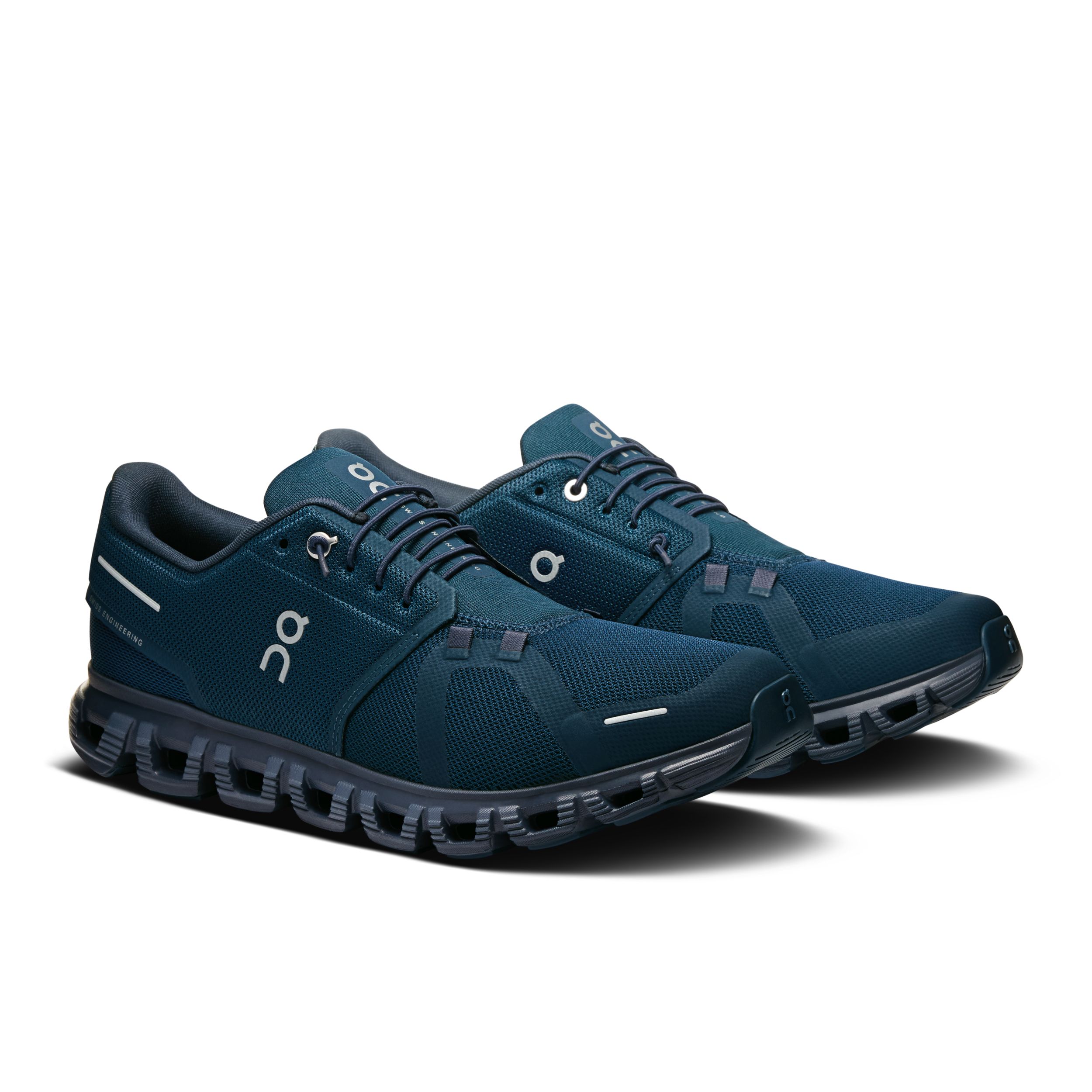 On Men's Cloud 6 Walking Shoes