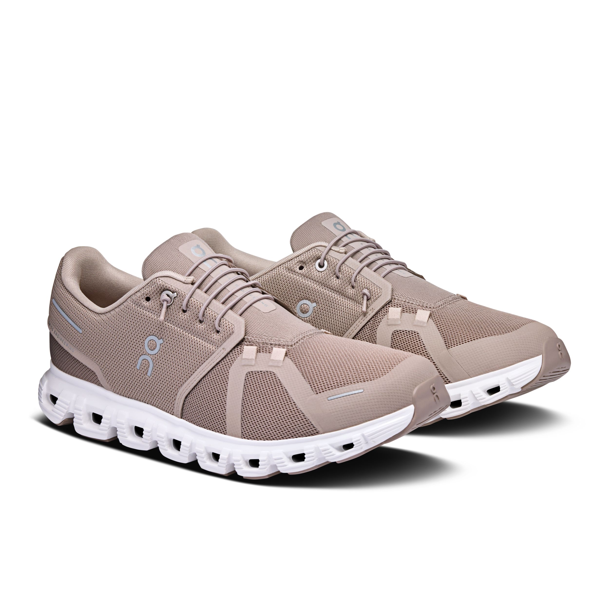 On Men's Cloud 6 Walking Shoes