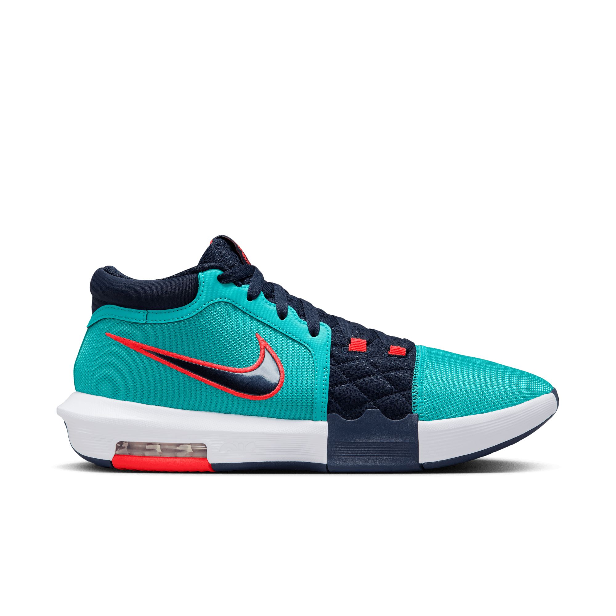 Nike LeBron James Witness Basketball Shoes