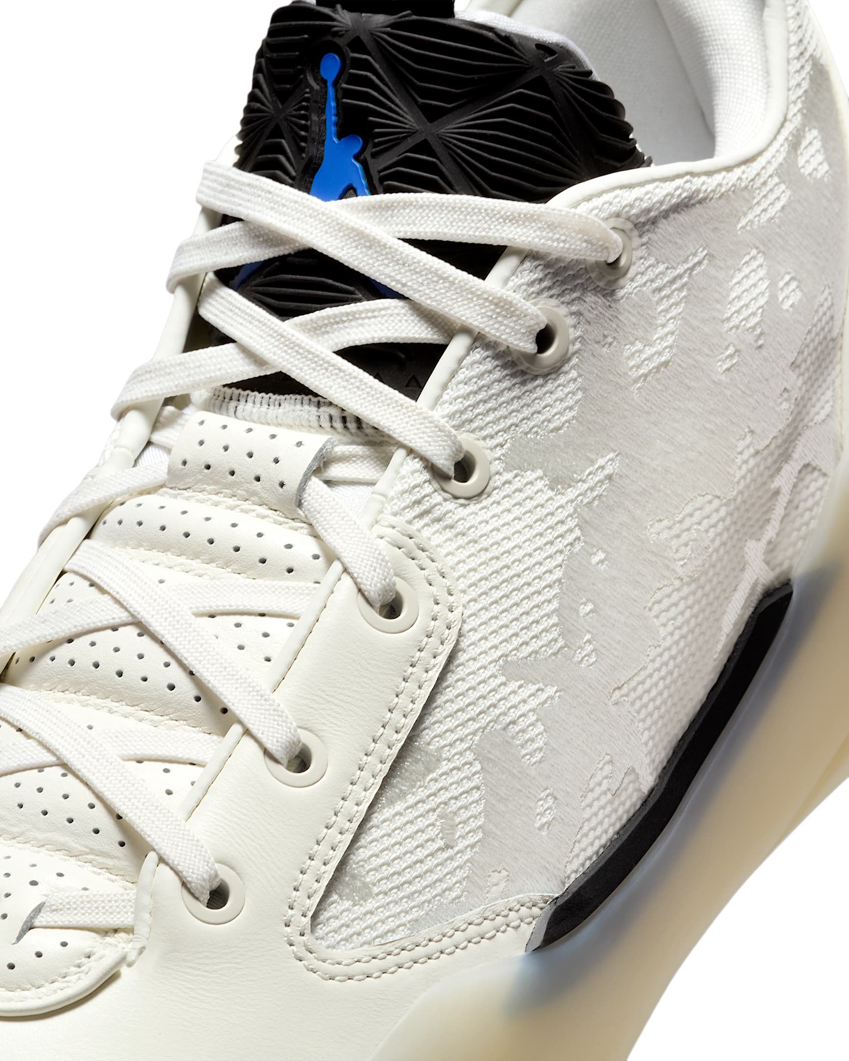 Nike Unisex Air Jordan XXXIX Basketball Shoes