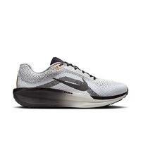 Nike Men's Air Winflow 11 SE Running Shoes Side_Right