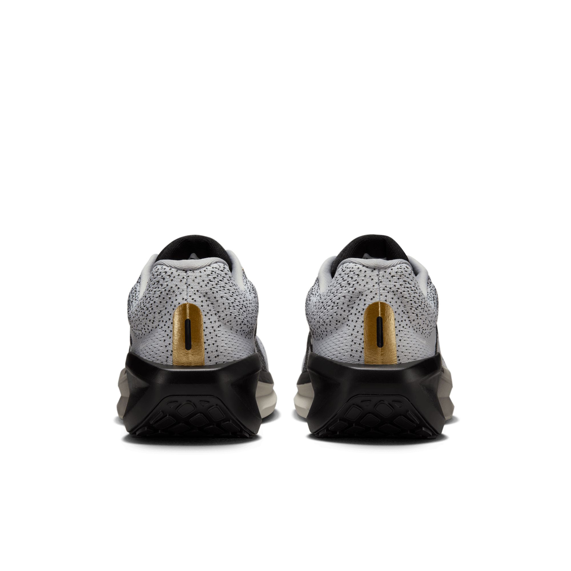 Nike Men's Air Winflow 11 SE Running Shoes