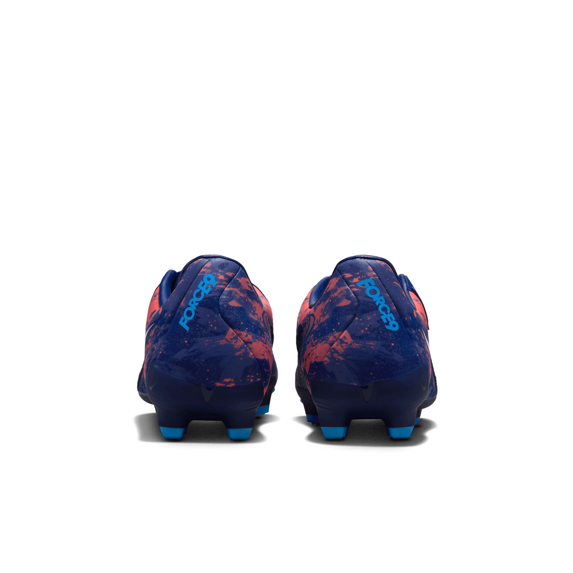 Nike Men's Phantom GX II Academy Cleats