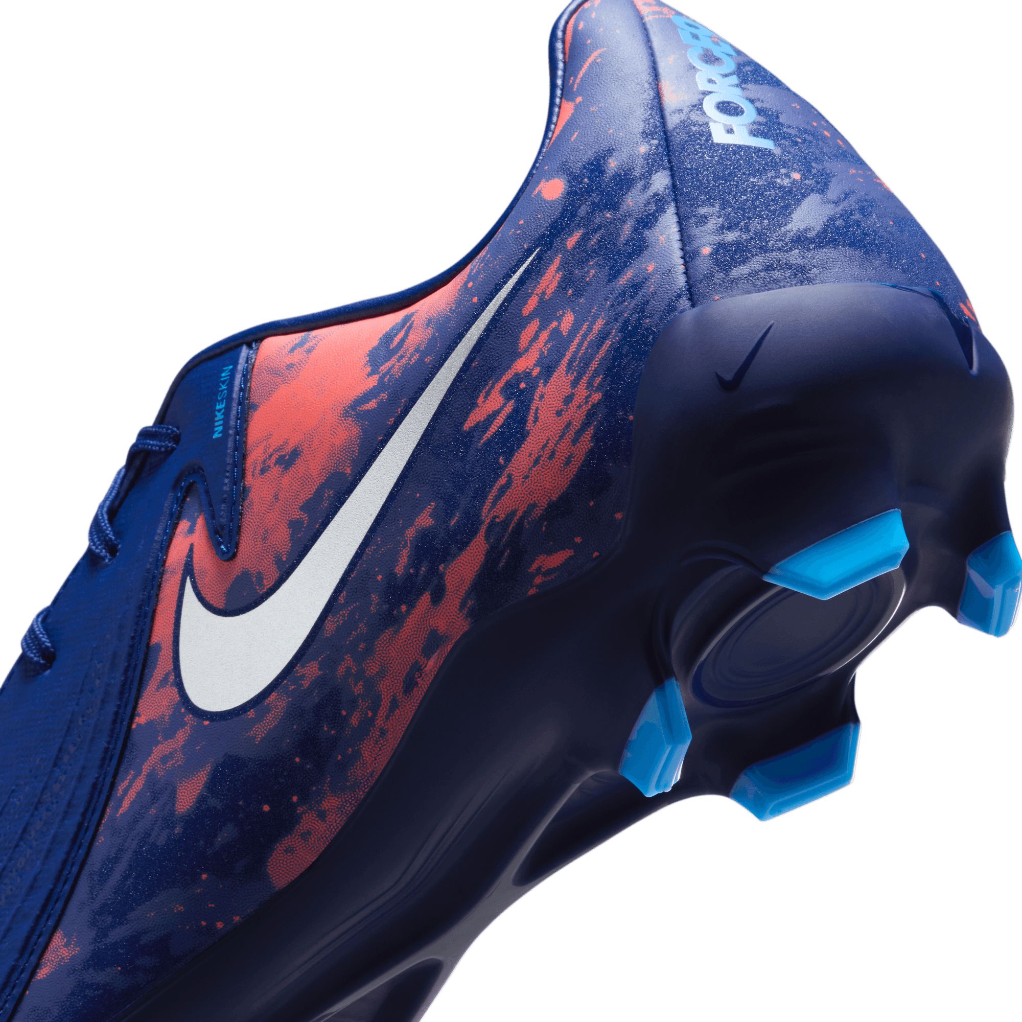 Nike Men's Phantom GX II Academy Cleats