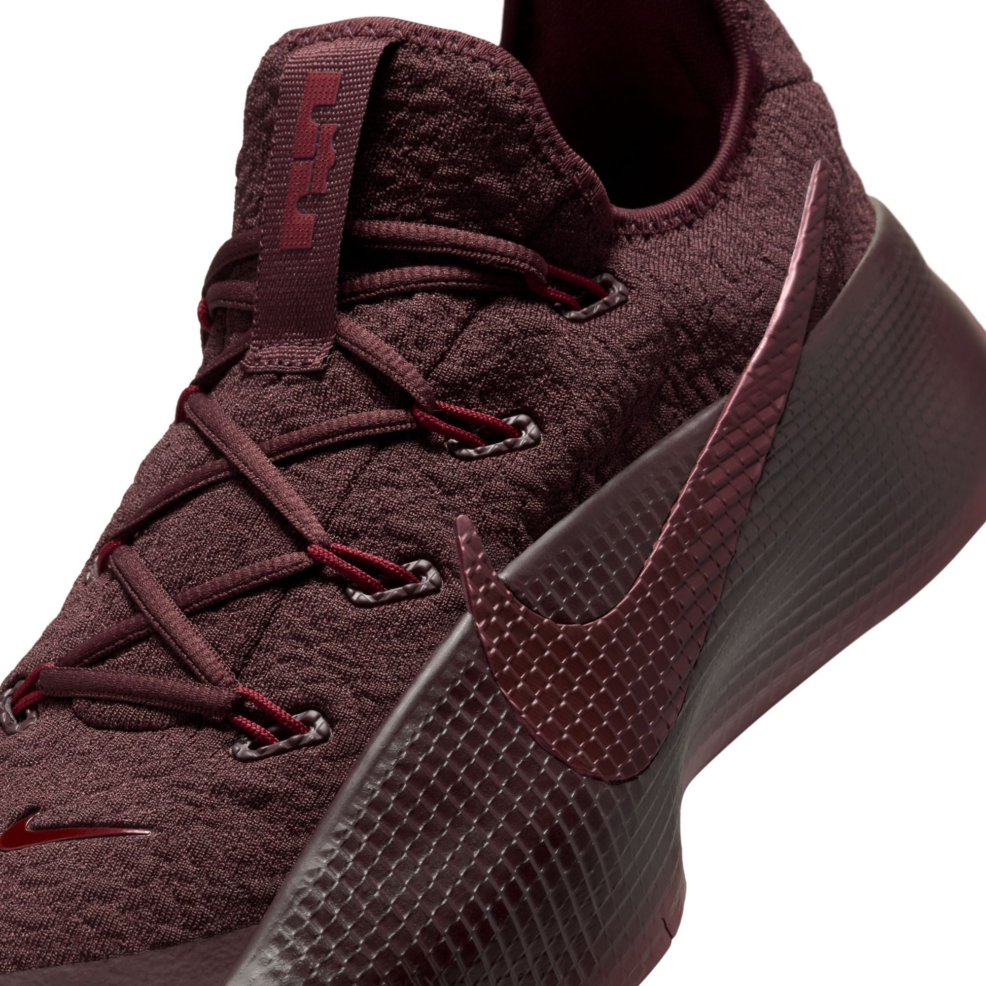 Nike Men's Lebron James Secure Fit Training Shoes