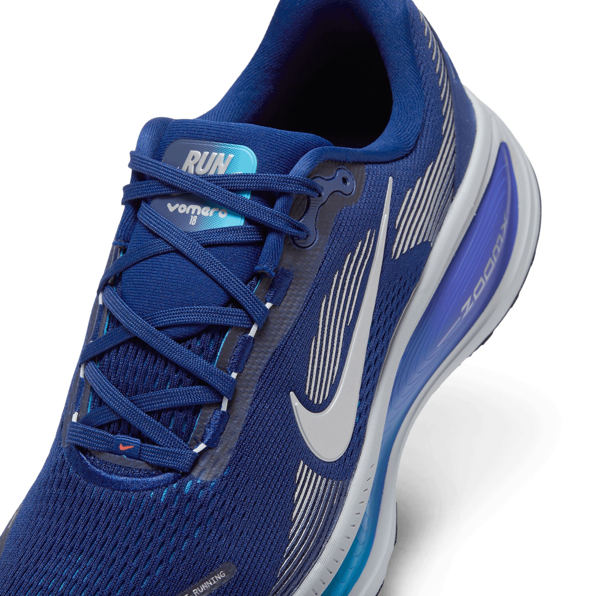 Nike Men's Air Zoom Vomero 18 Running Shoes