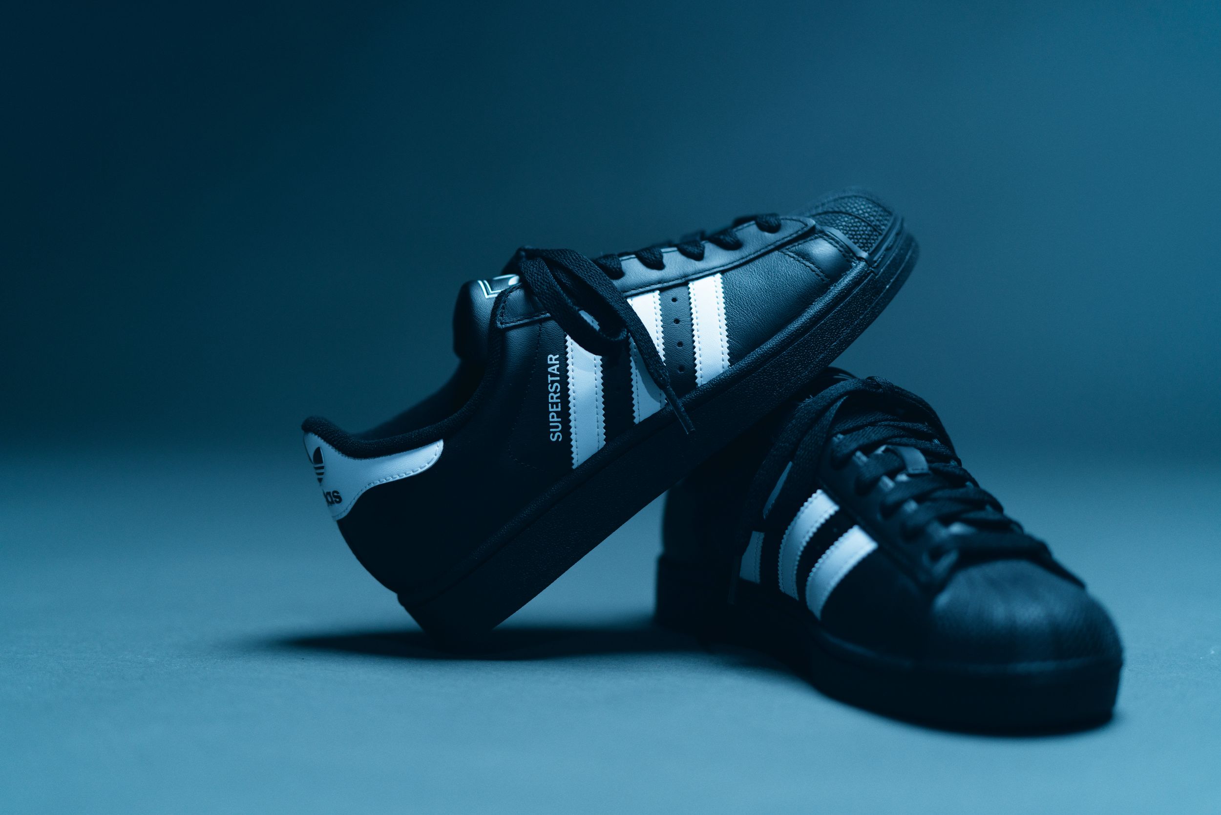 adidas Men's Superstar II Sneakers