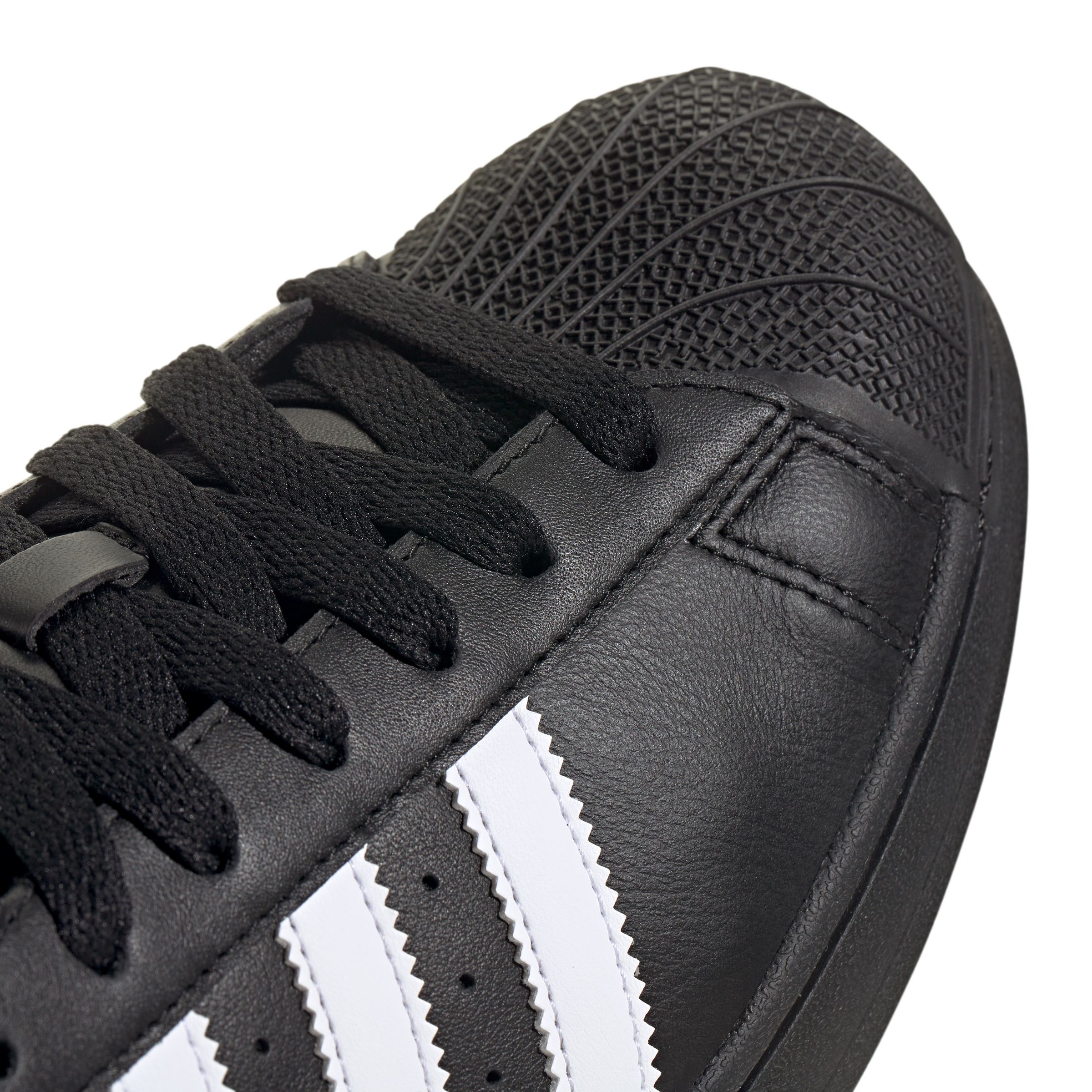adidas Men's Superstar II Sneakers