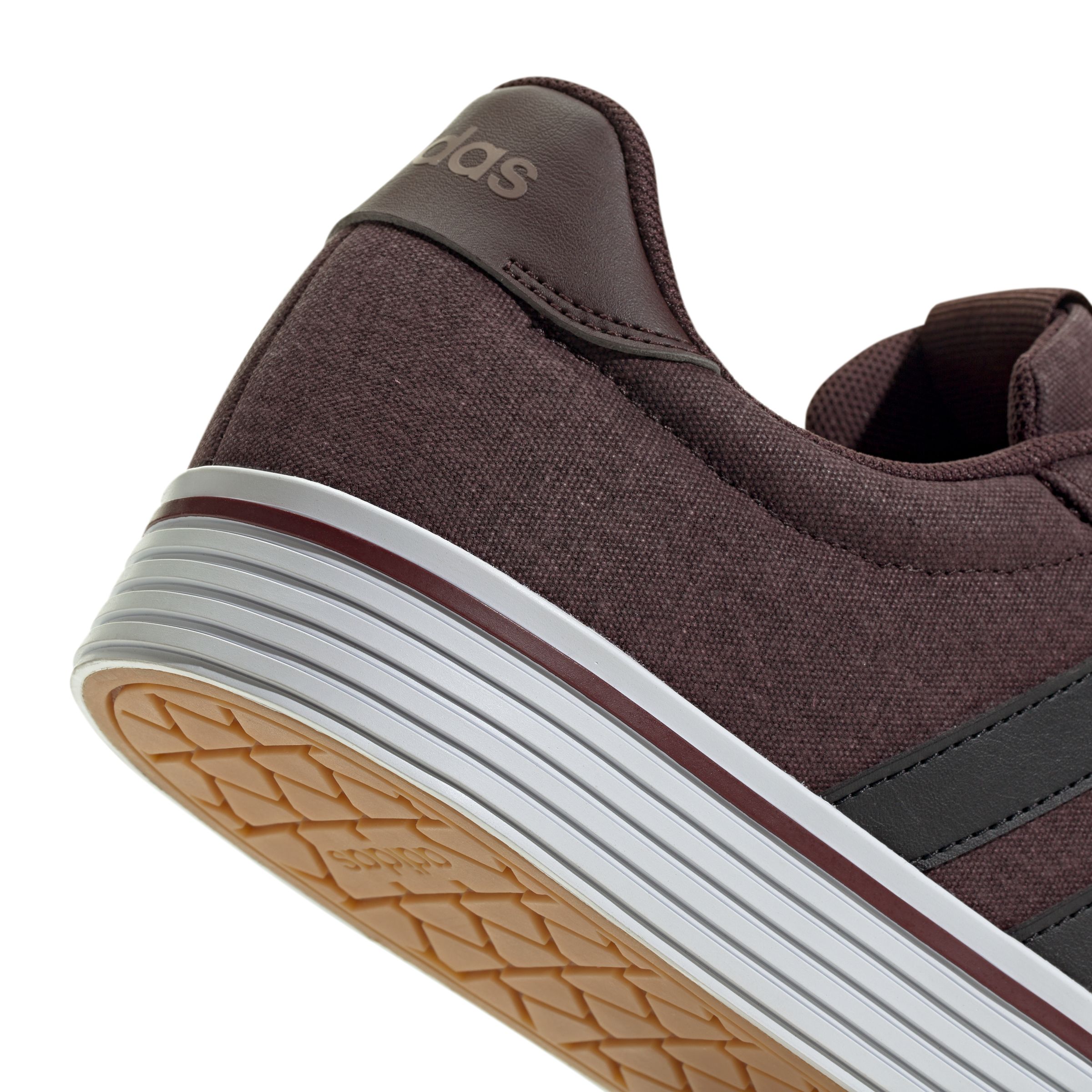 adidas Men's Daily 4.0 Canvas Sneakers