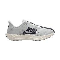 Nike Men's Pegasus Plus Running Shoes Side_Right