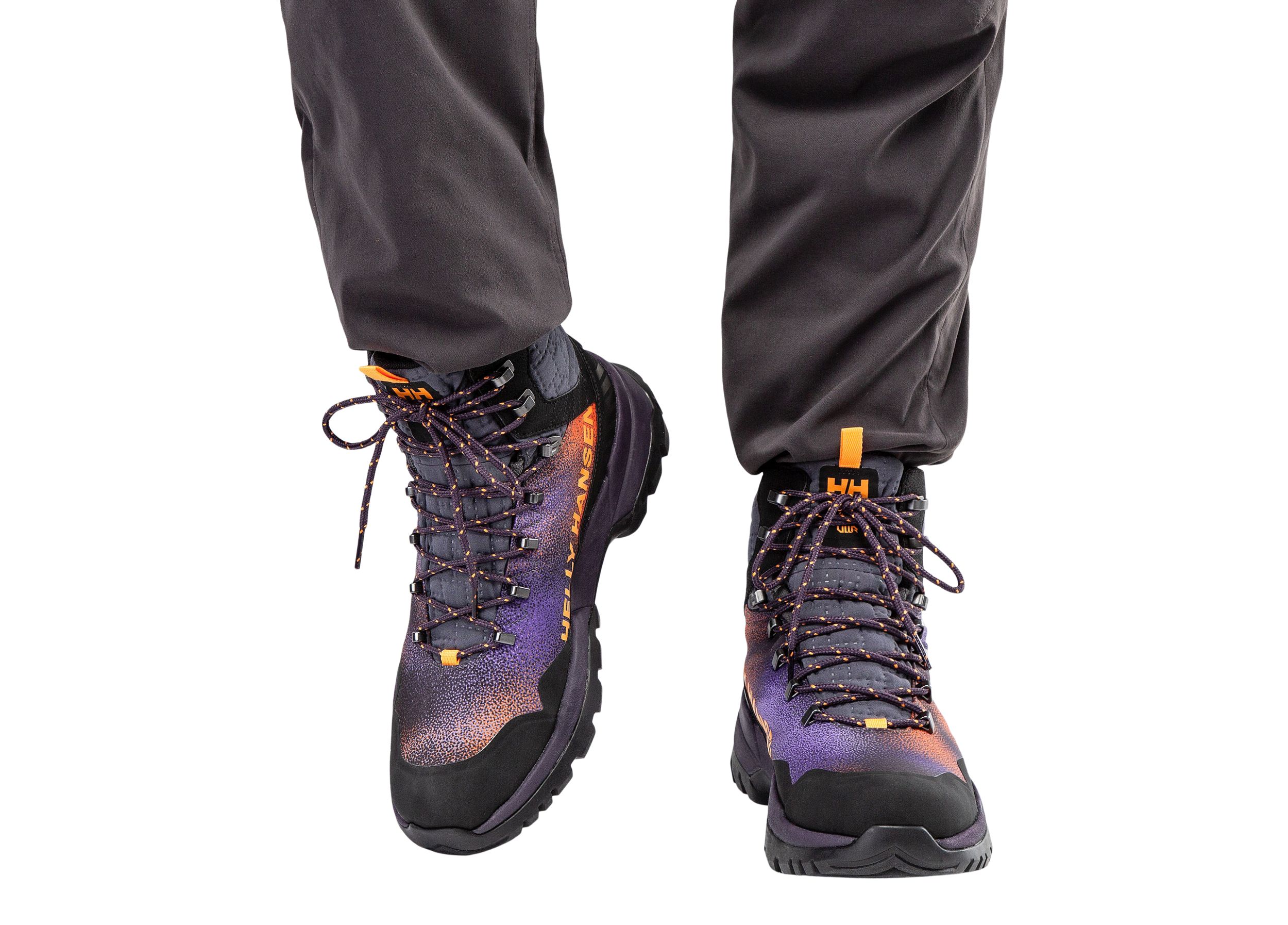 Helly Hansen Men's Crestone Ullr Heated Winter Boots