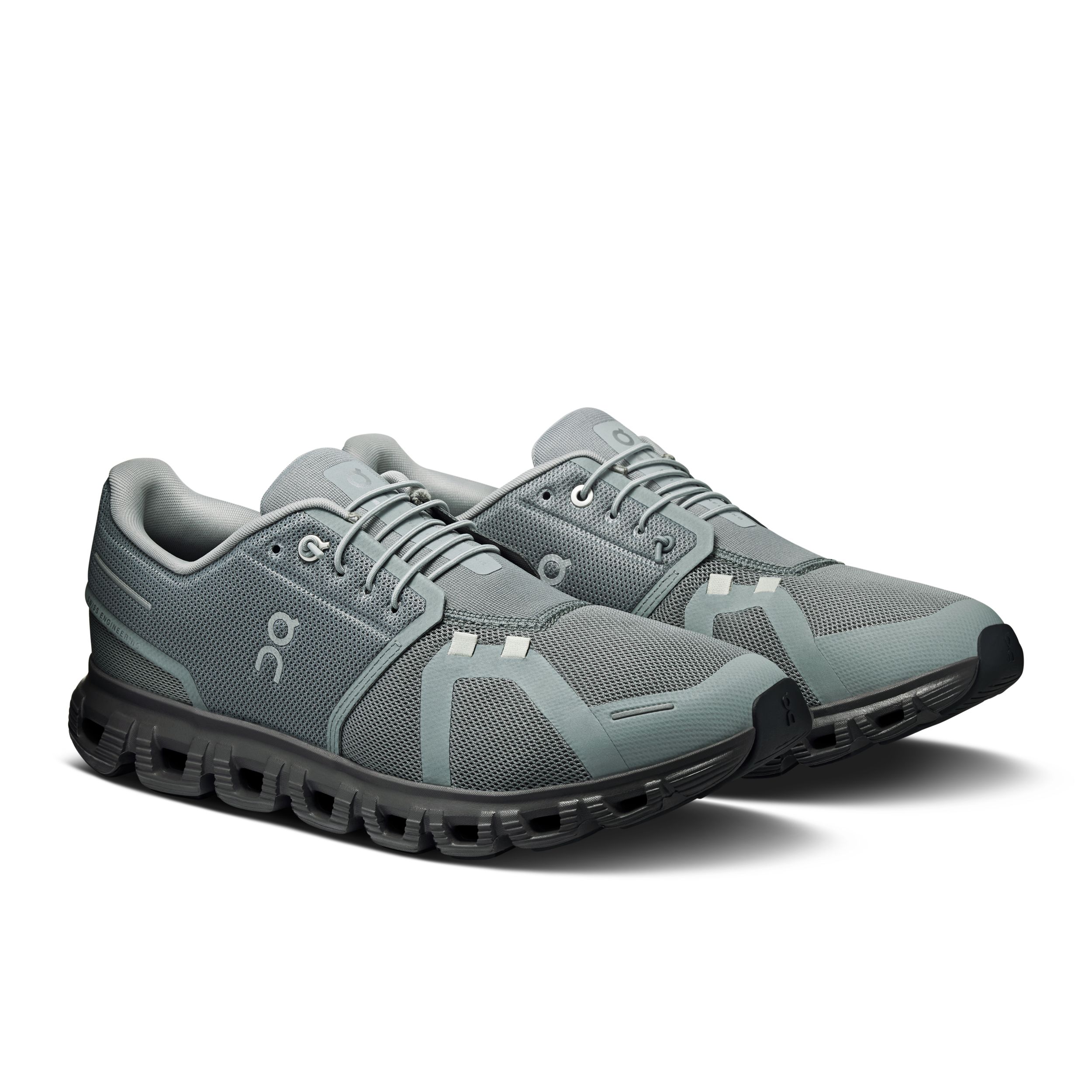 On Men's Cloud 6 Walking Shoes