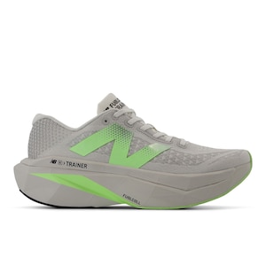 New Balance Men's SuperComp Trainer v3  Running Shoes