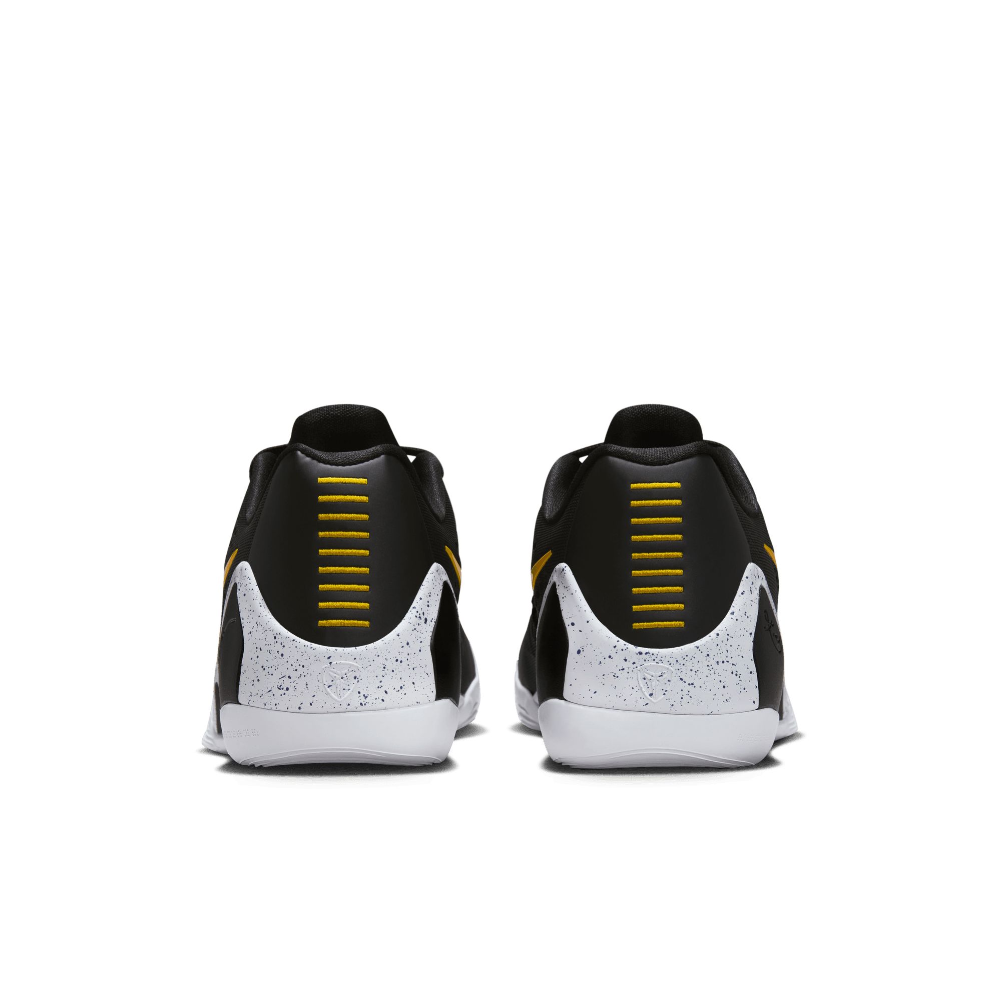 sport chek kobe shoes