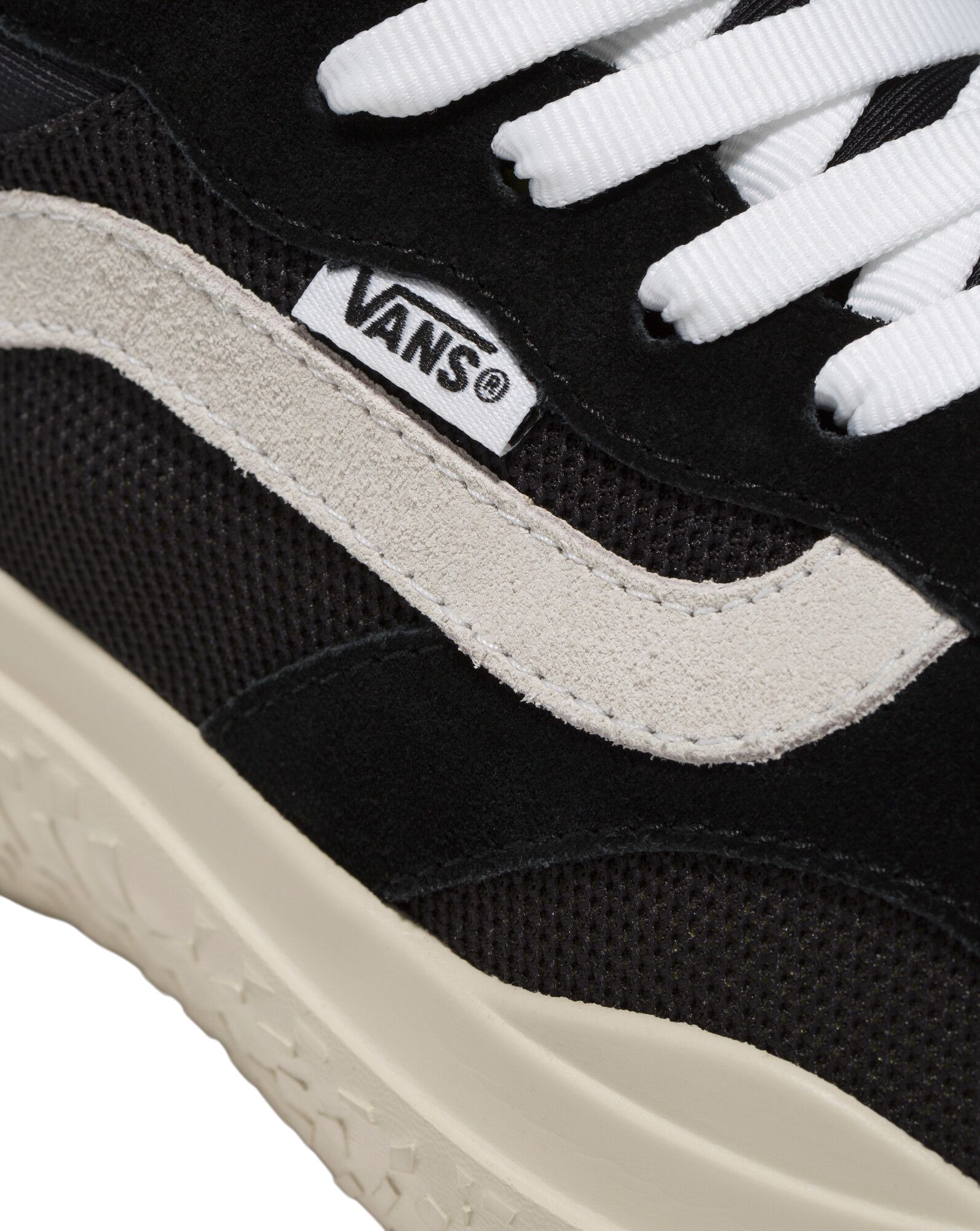 Van's Men's MTE UltraRange Neo VR3 Shoes