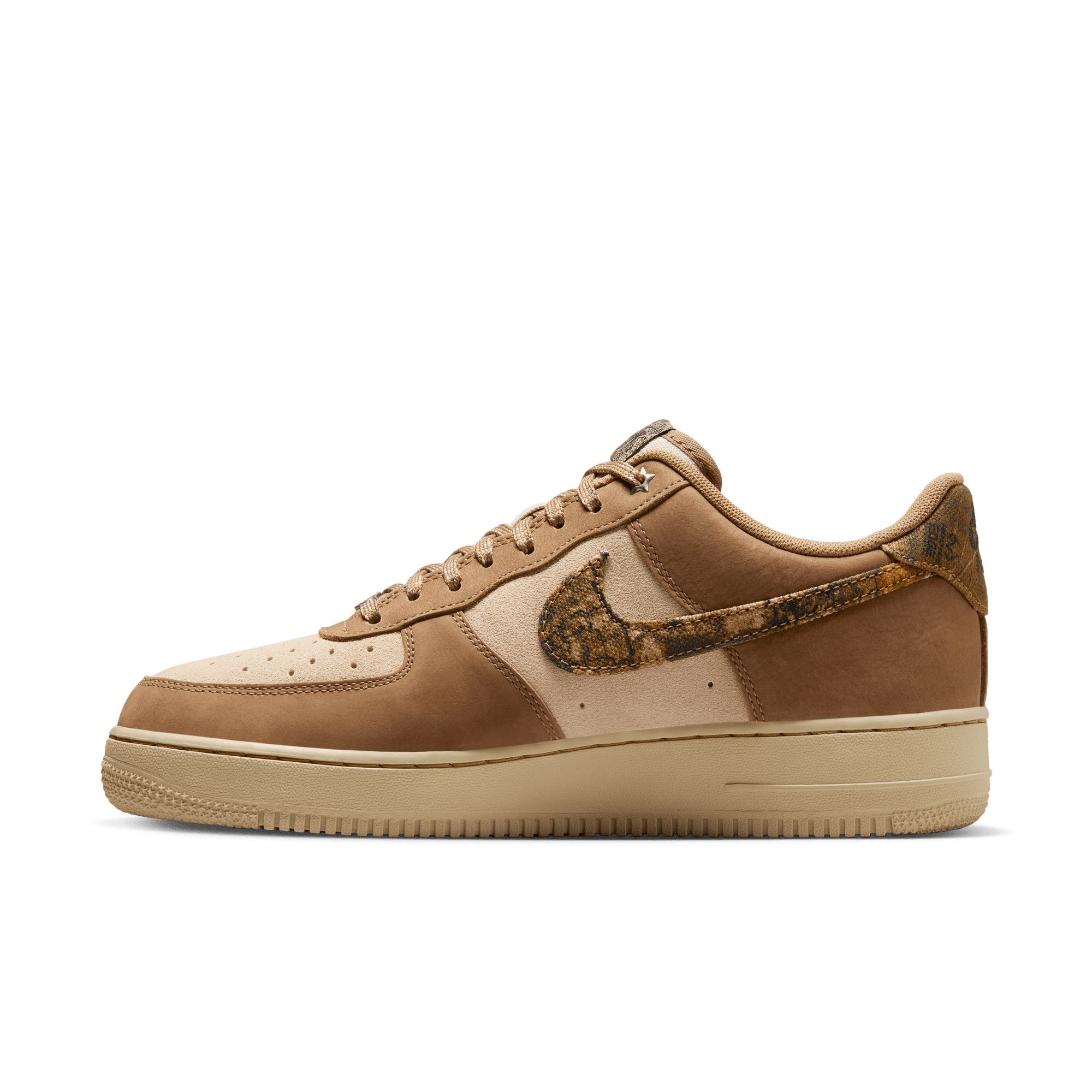 Nike Men's Air Force 1 '07 Durable Leather Sneakers