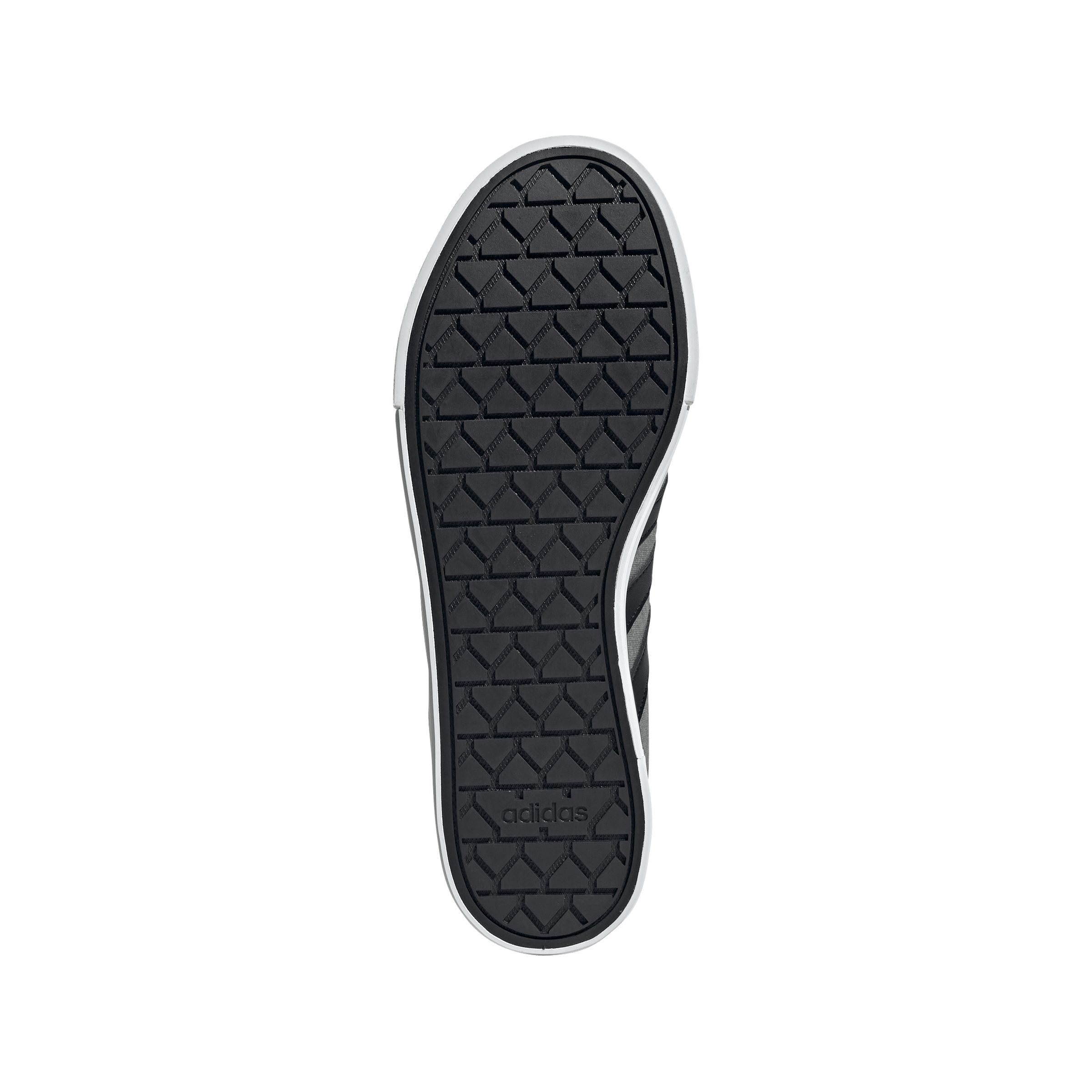 adidas Men's Daily 4.0 Canvas Sneakers