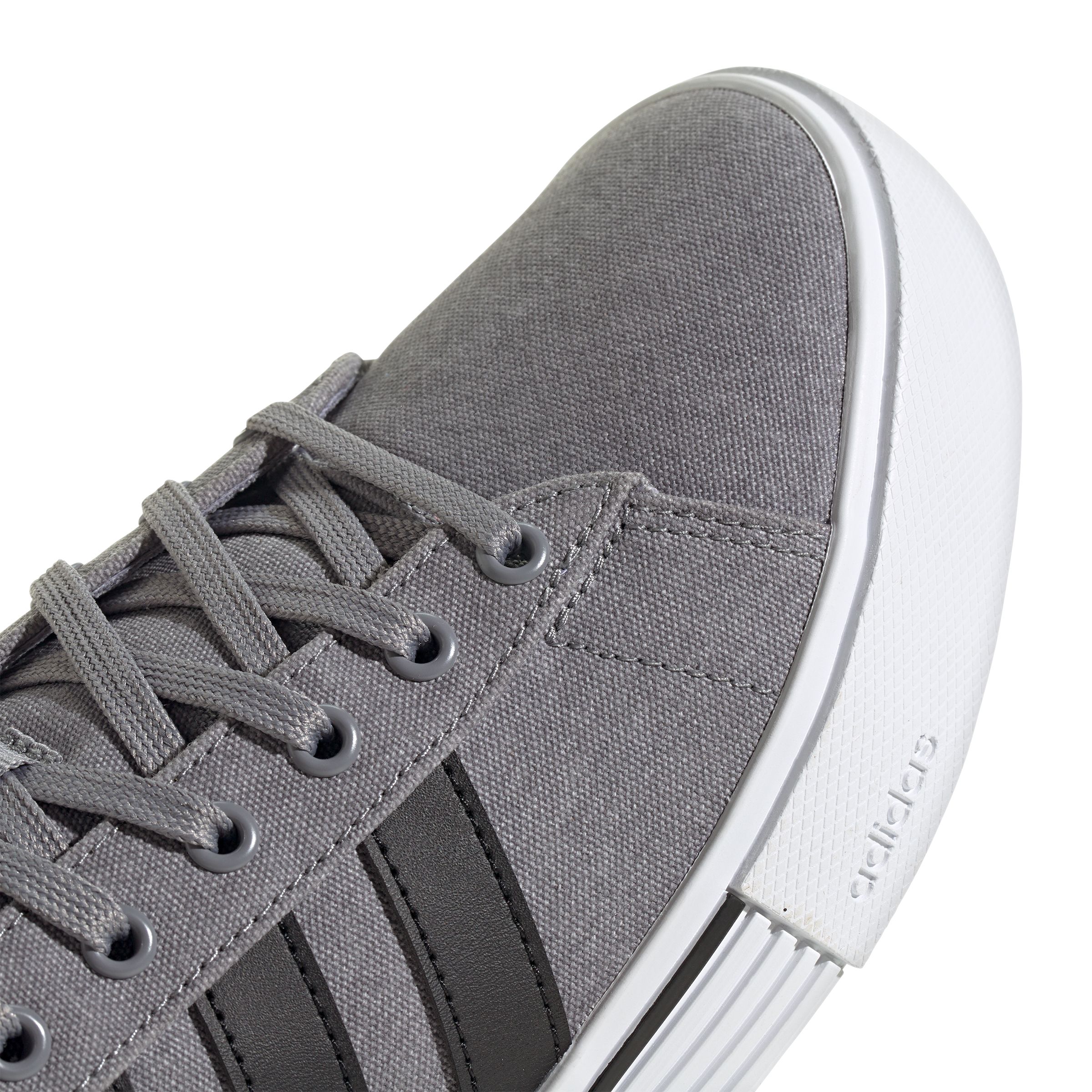 adidas Men's Daily 4.0 Canvas Sneakers