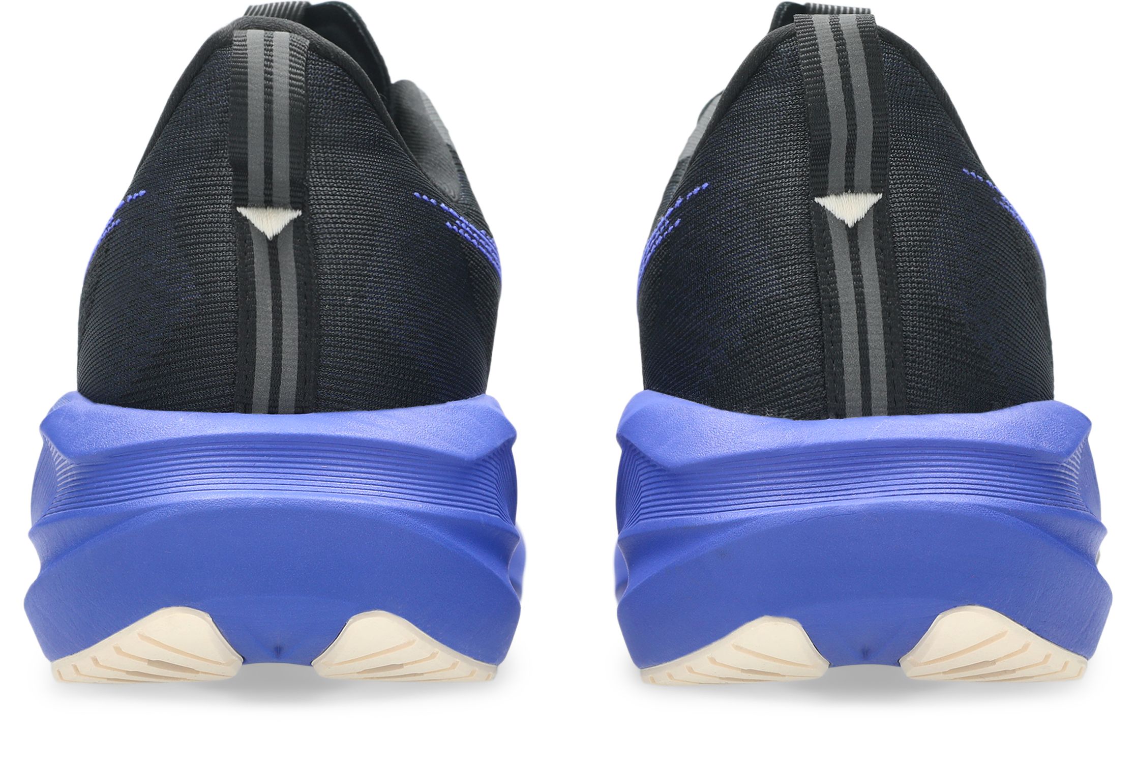 ASICS Men's Novablast 5 Wide Fit Running Shoes