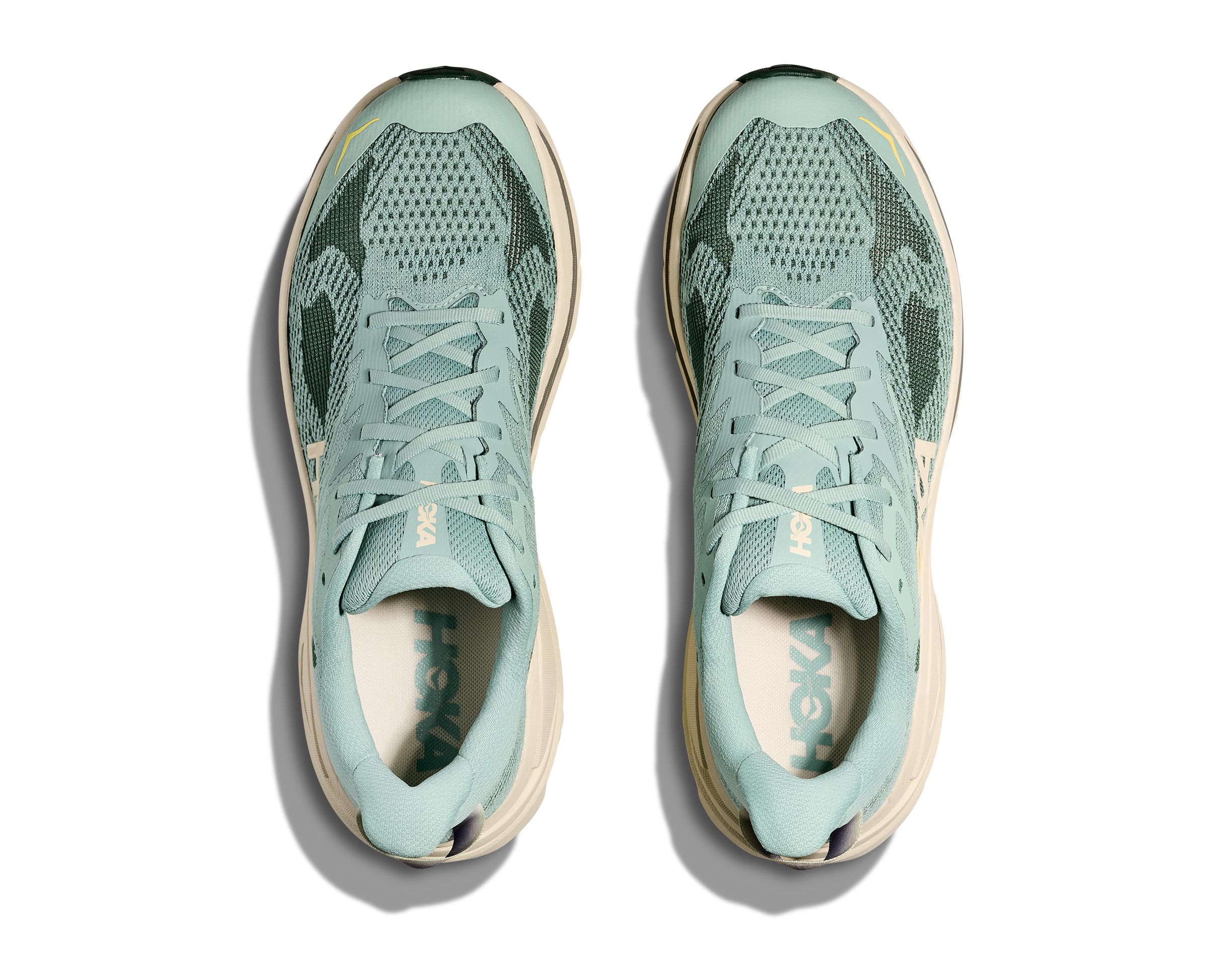 HOKA Men's Challenger 8 Trail Running Shoes