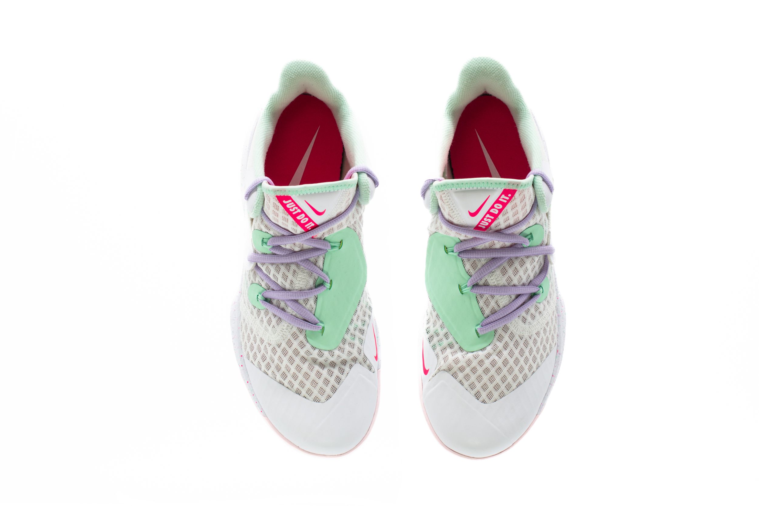 Nike Women's Hyperspeed Court Se Lightweight Indoor Volleyball Shoes