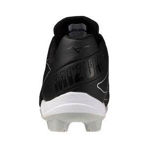 Mizuno Men's CUSHIONREVO Diamond Mid TPU Baseball Cleats