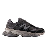 New Balance Men's 9060 Shoes Side_Right