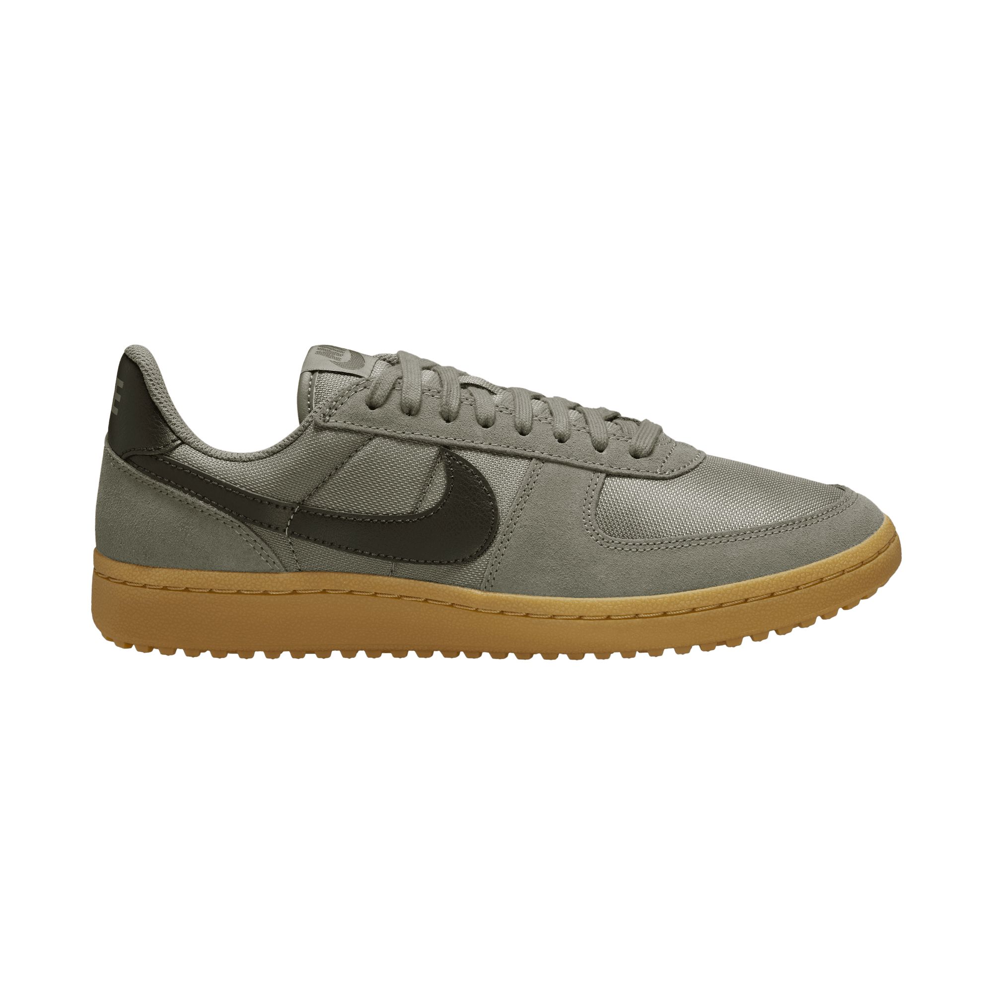 Nike Men's Field General Retro Football Sneakers