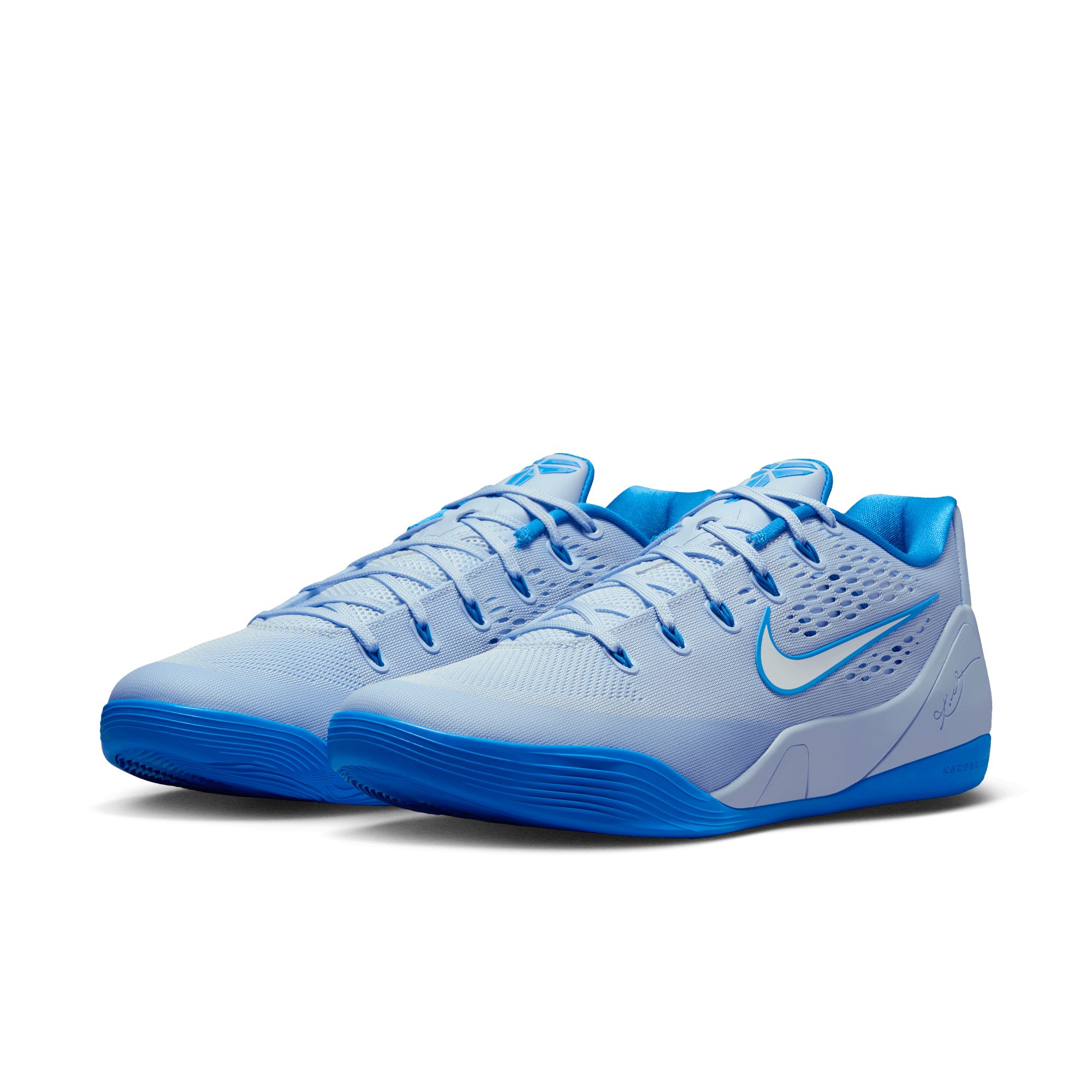 Nike Men's Kobe Bryant Stitches Low Em Low-Top Basketball Shoes