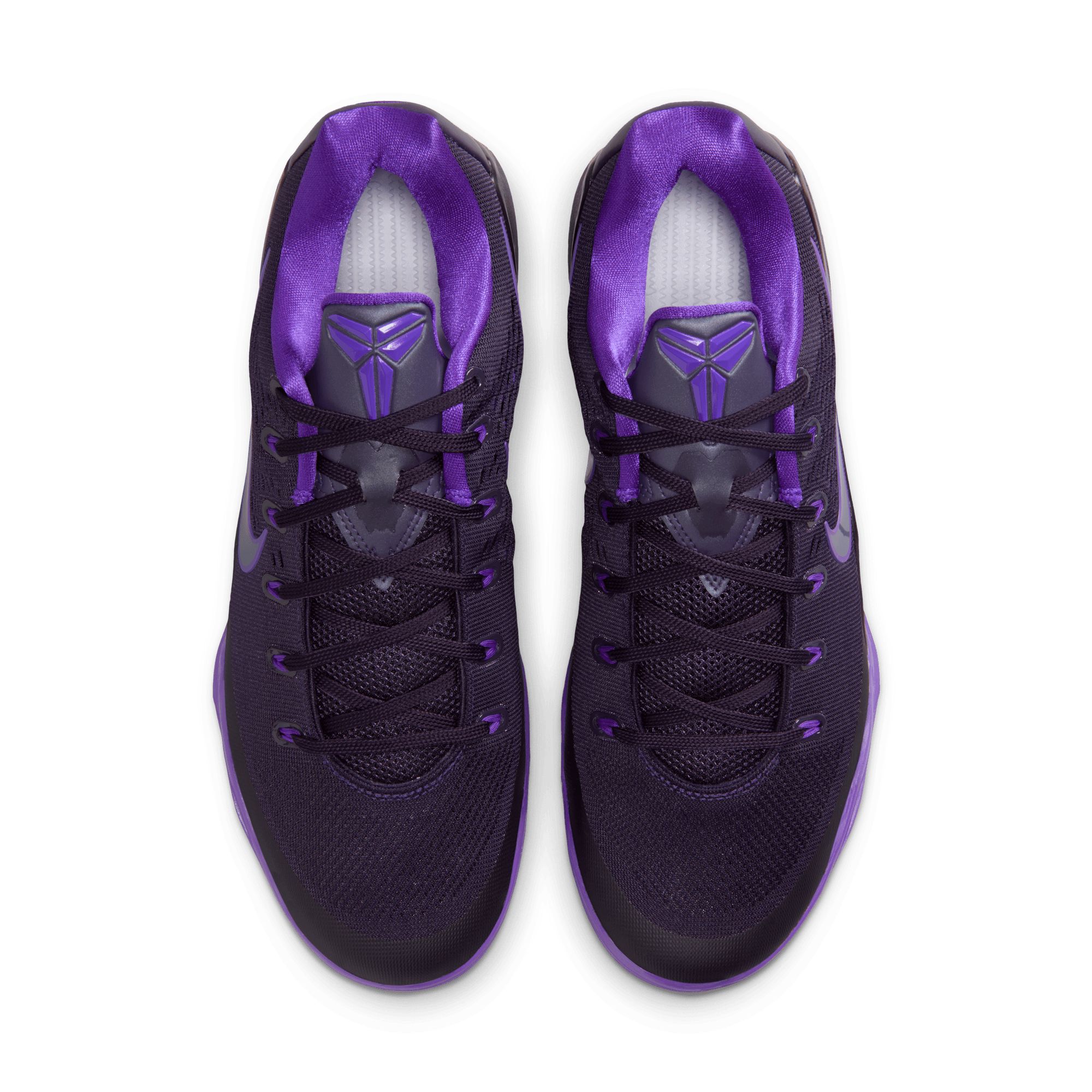 Nike Men's Kobe Bryant Stitches Low EM Basketball Shoes