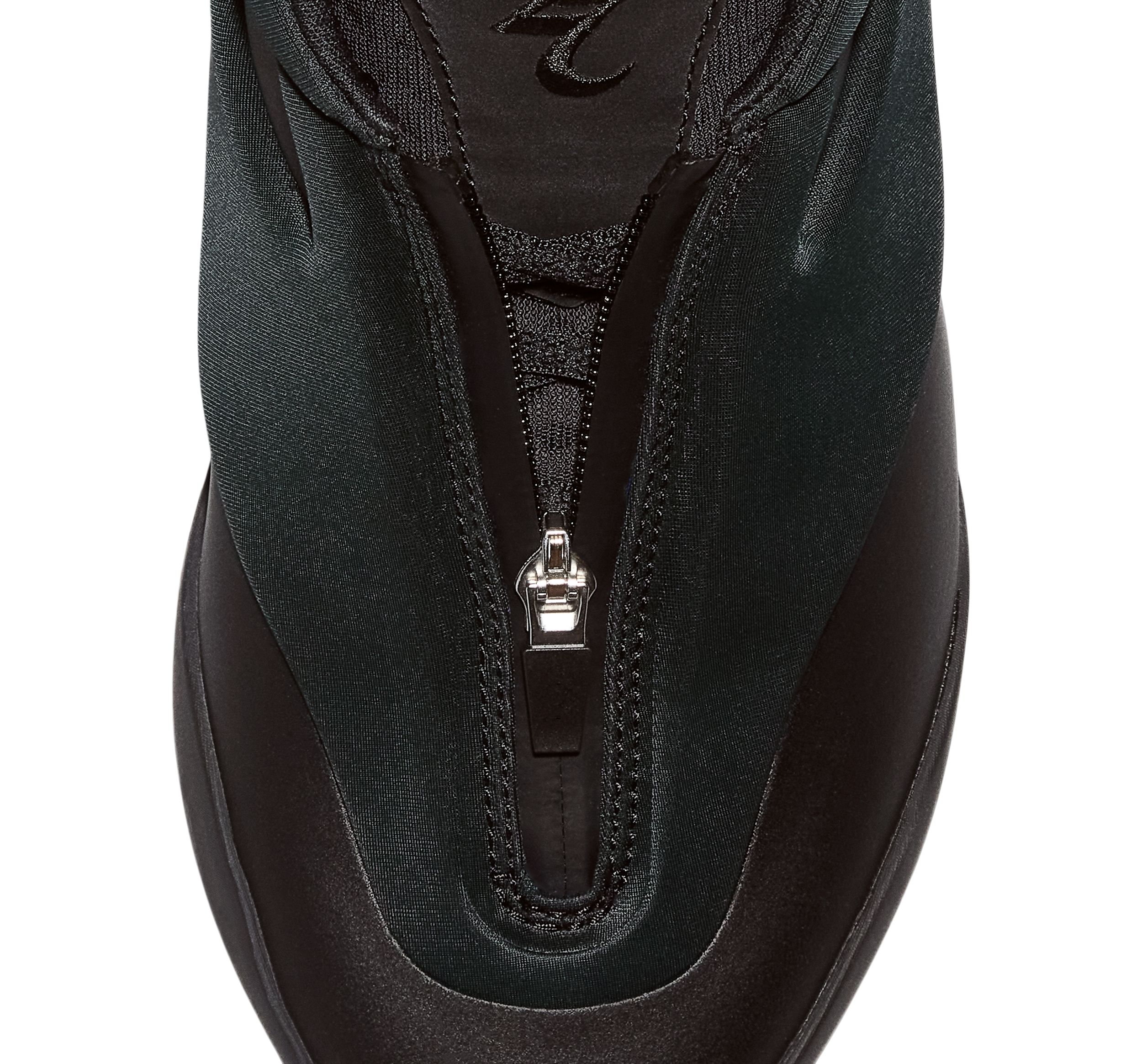 Converse SHAI 001 Unisex Basketball Shoes