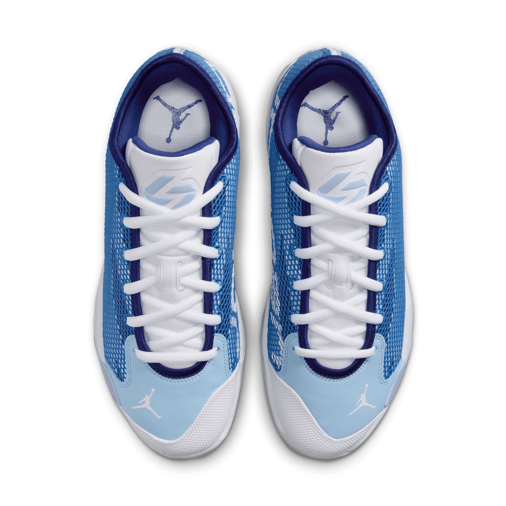 Nike Men's Jordan .77 V2 Basketball Shoes