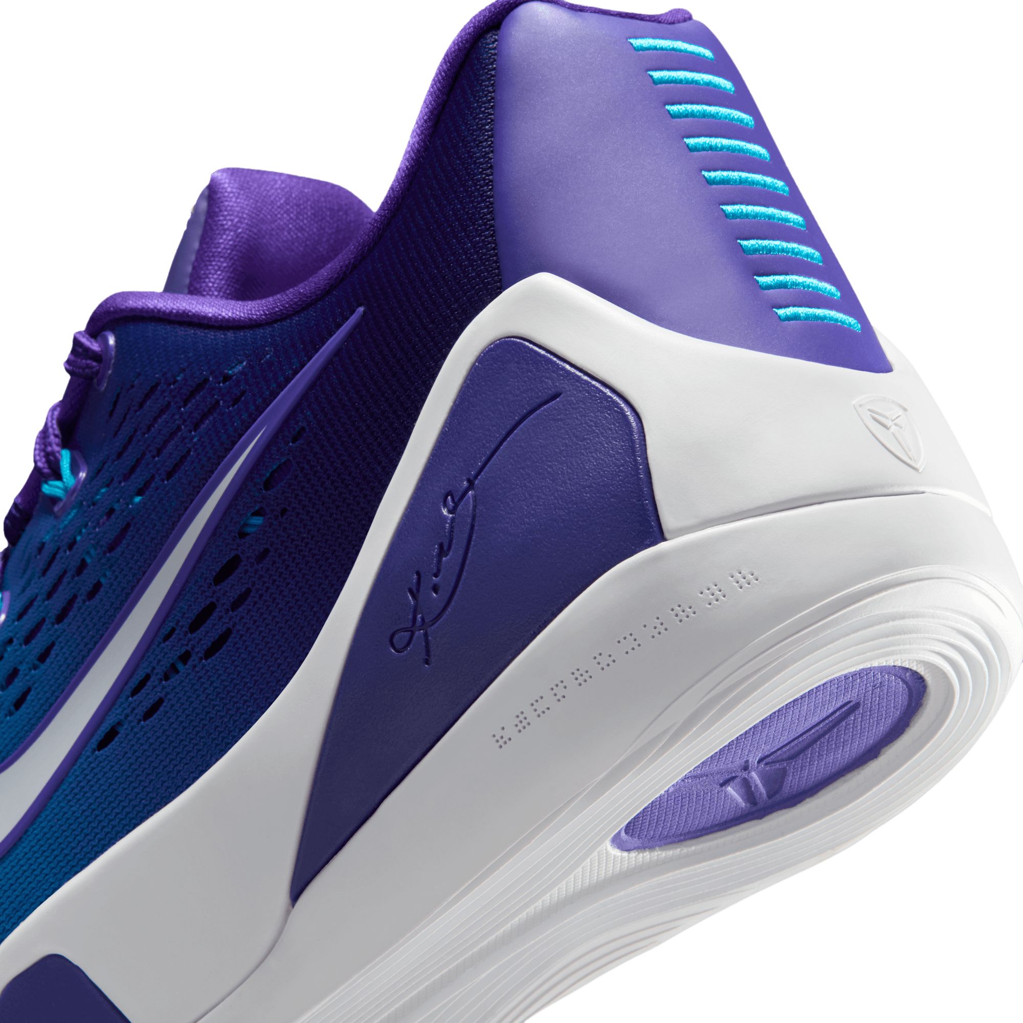 Nike Men's Kobe Stitches Low EM Basketball Shoes