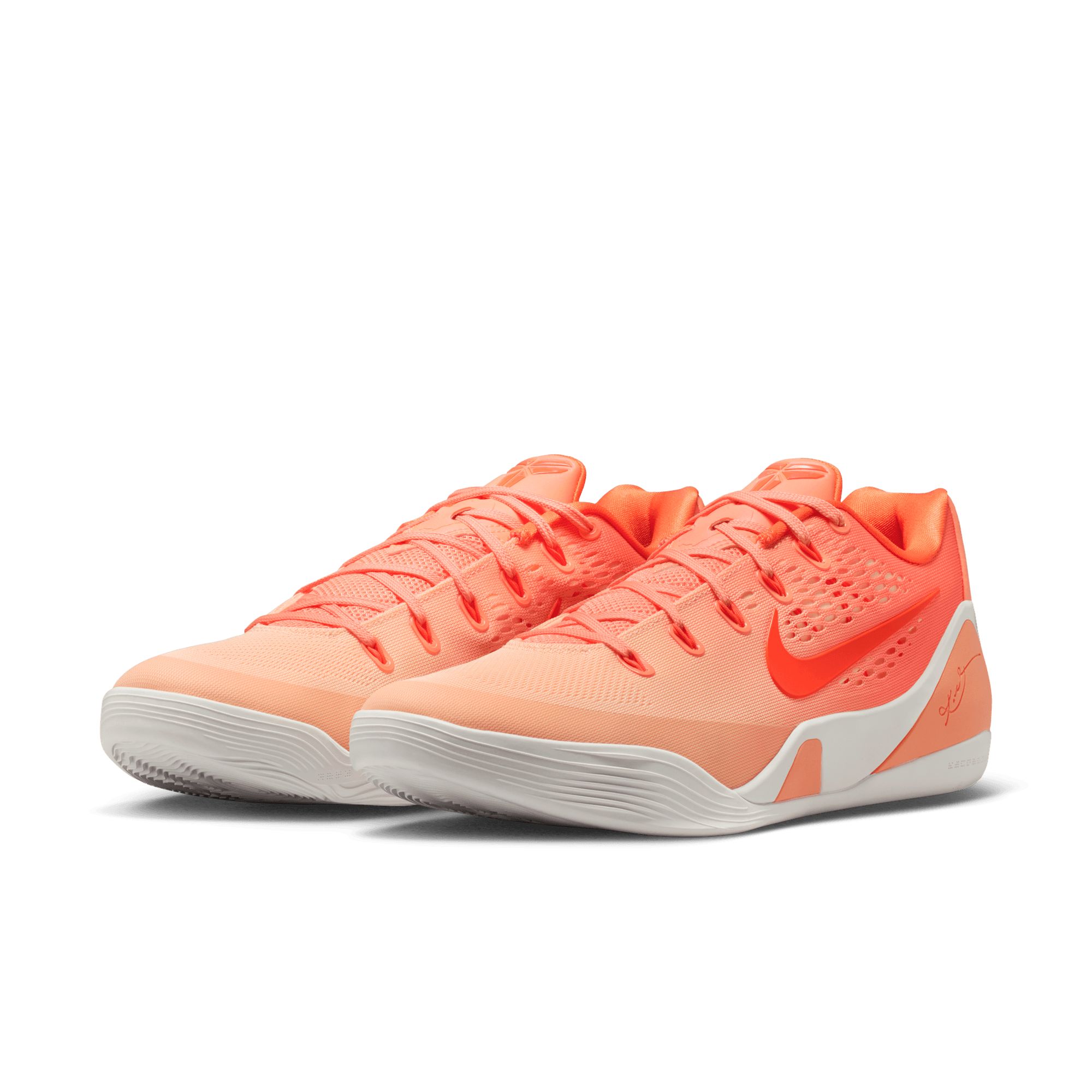 Nike Men's Kobe Stitches Low EM Basketball Shoes