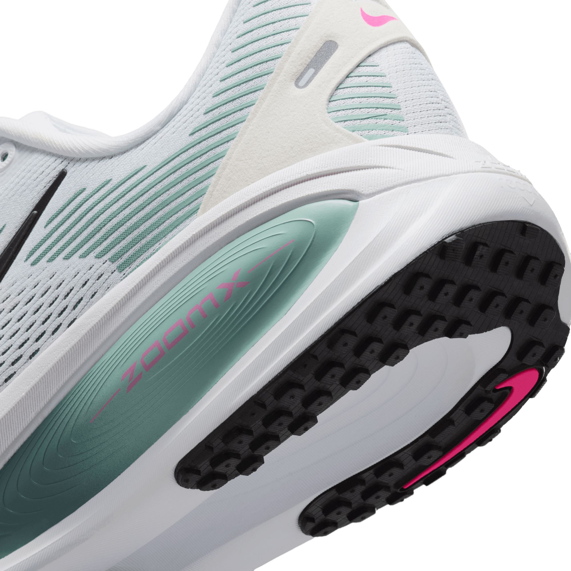 Nike Men's Air Zoom Vomero 18 Running Shoes