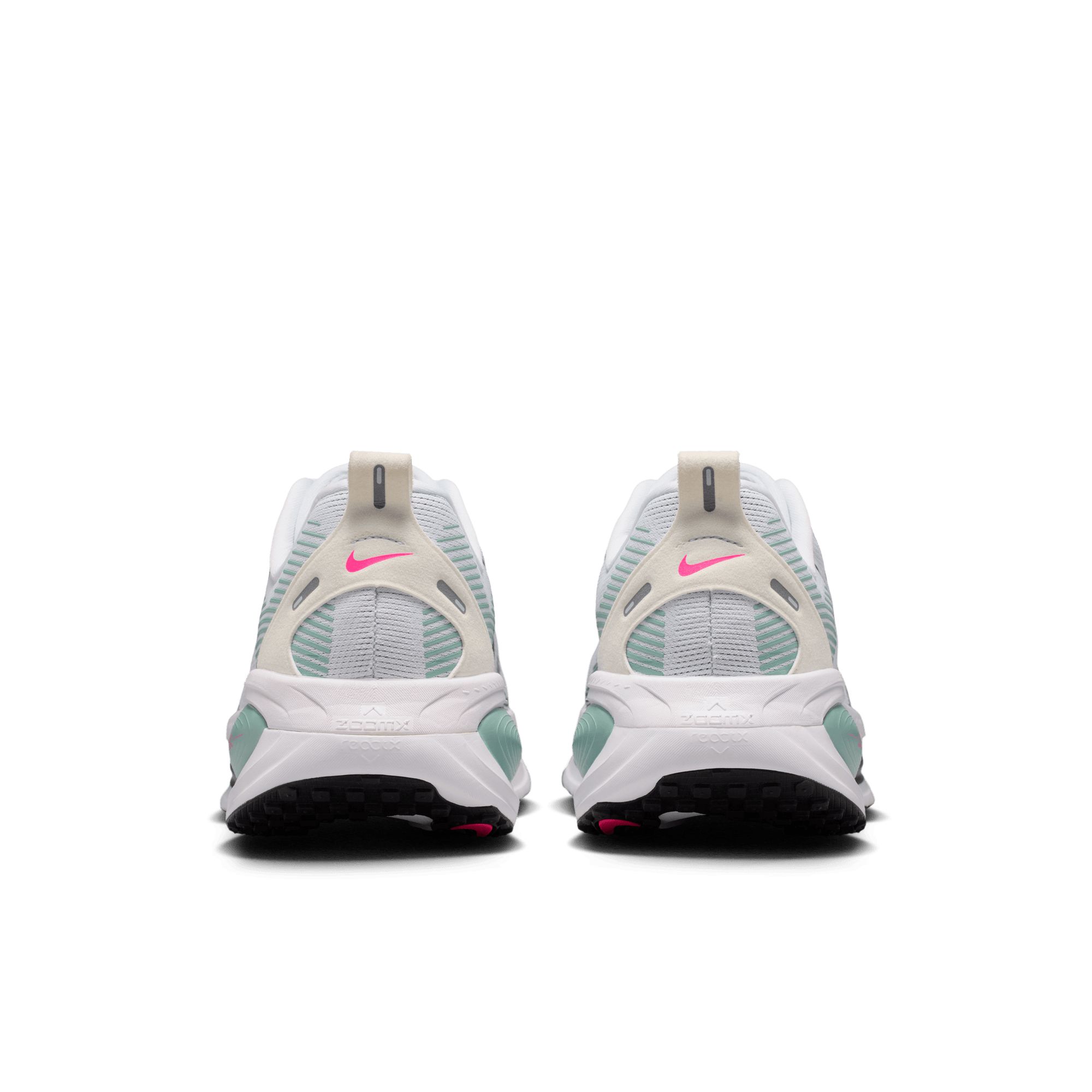 Nike Men's Air Zoom Vomero 18 Running Shoes