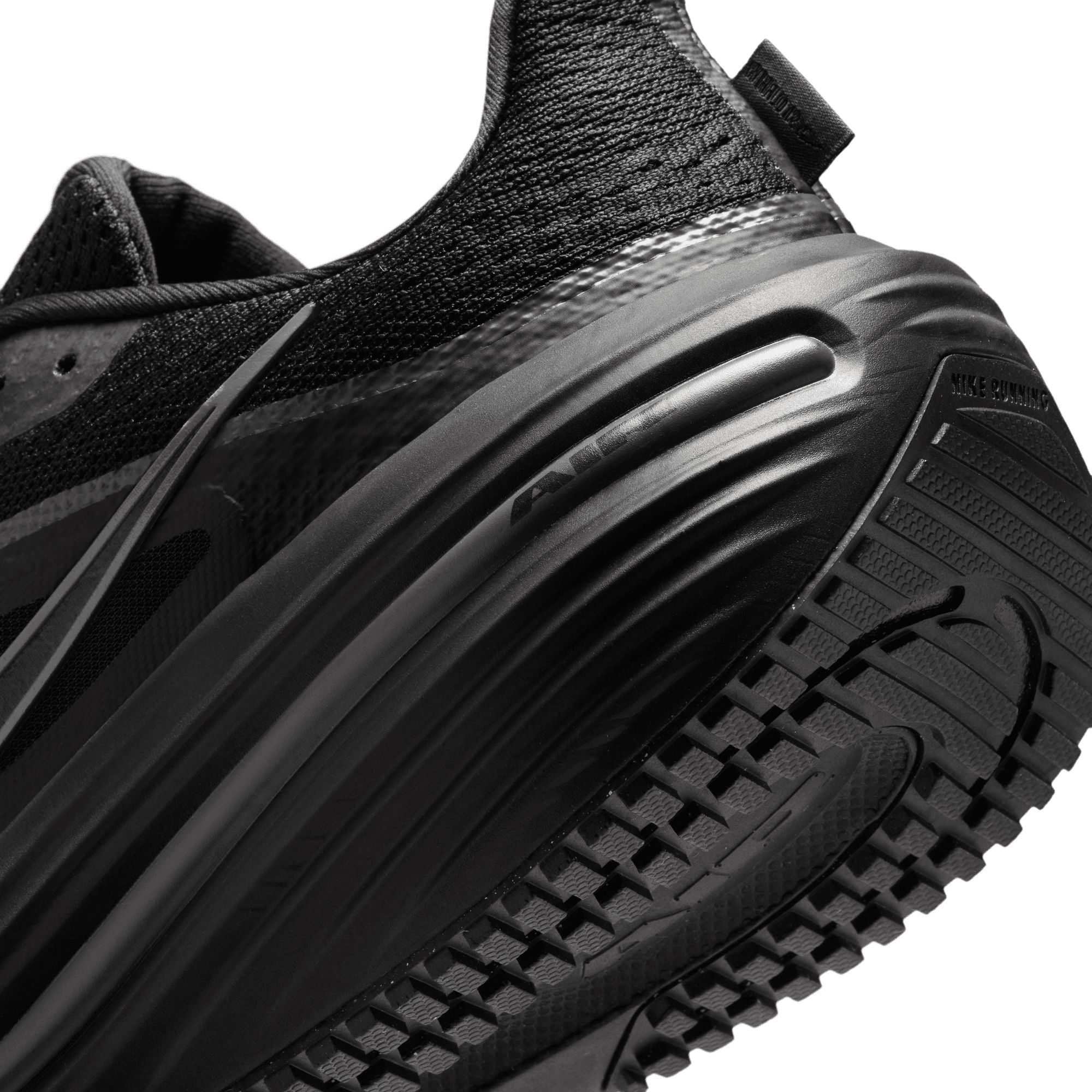 Nike Men's Air Winflo 12 Running Shoes
