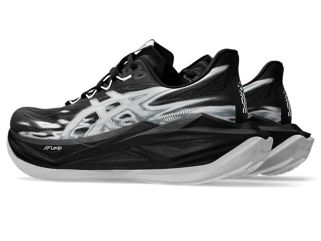 ASICS Men's Superblast™ 3 Lightweight Running Shoes