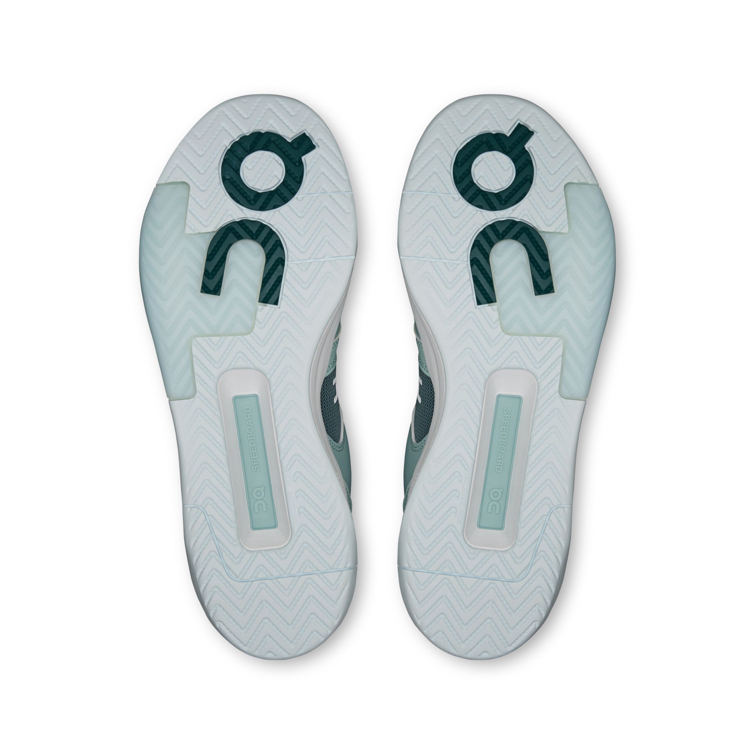 On Men's The Roger Clubhouse Pro 2 Tennis Shoes