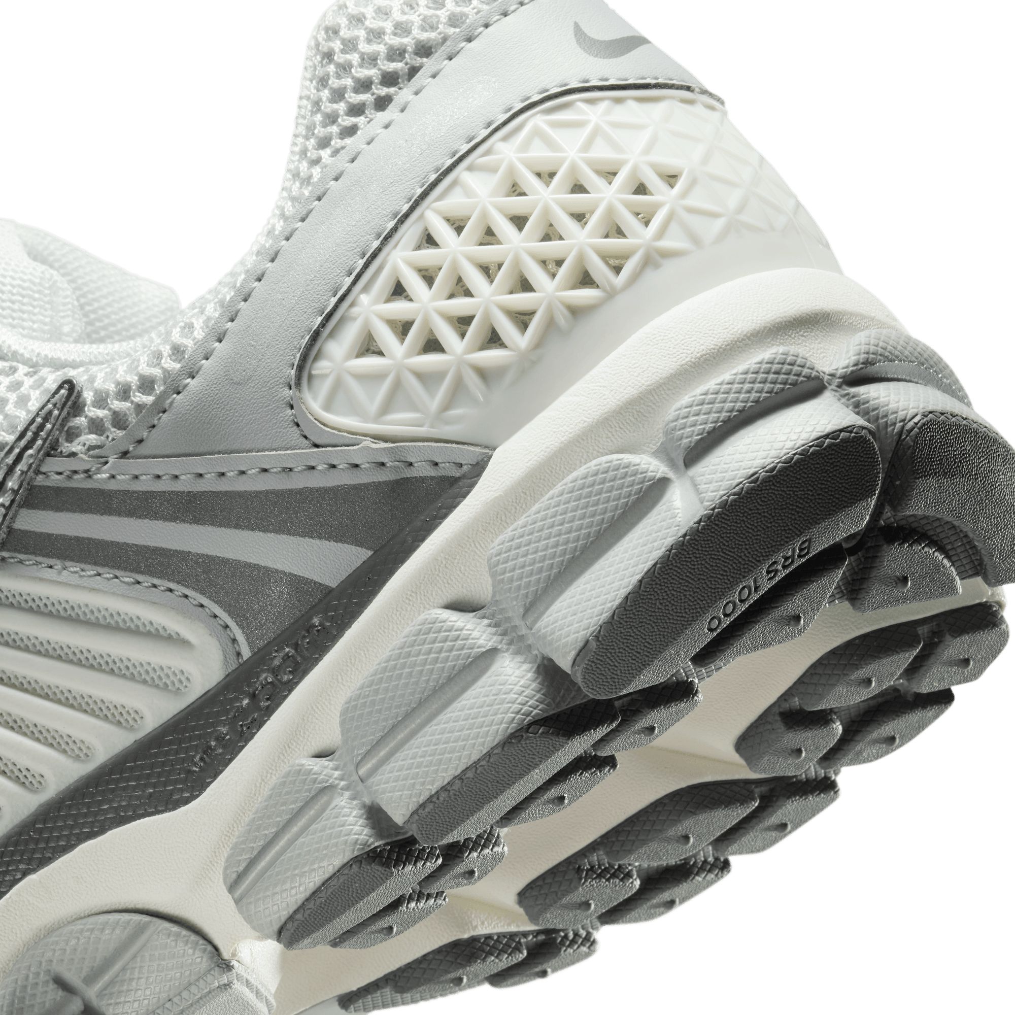 Nike Men's Zoom Vomero 5 Air Zoom Cushioned Shoes