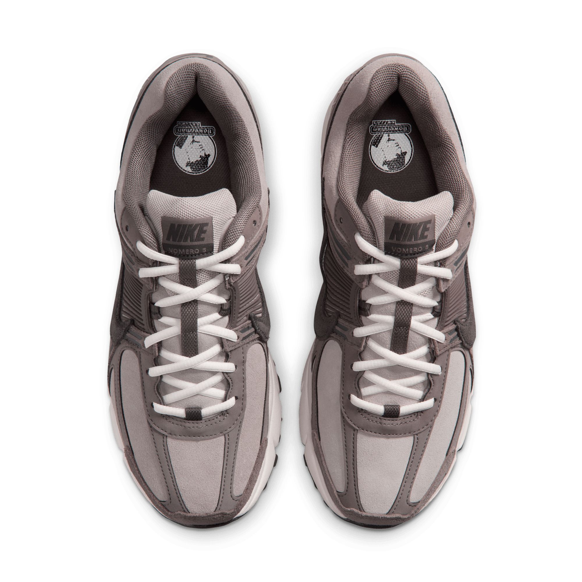 Nike Men's Zoom Vomero 5 SE Shoes