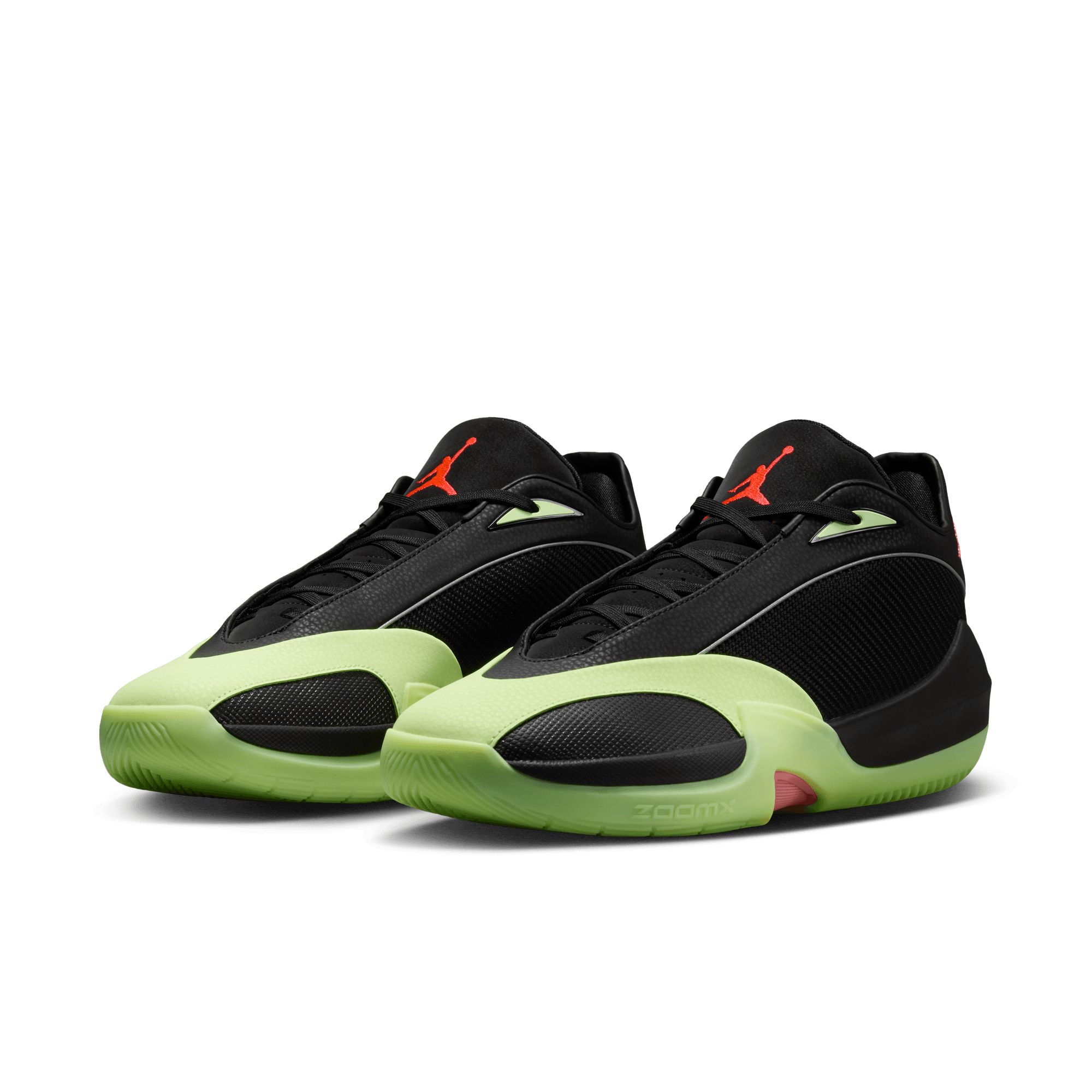 Nike Men's Jordan Triangle Basketball Shoes