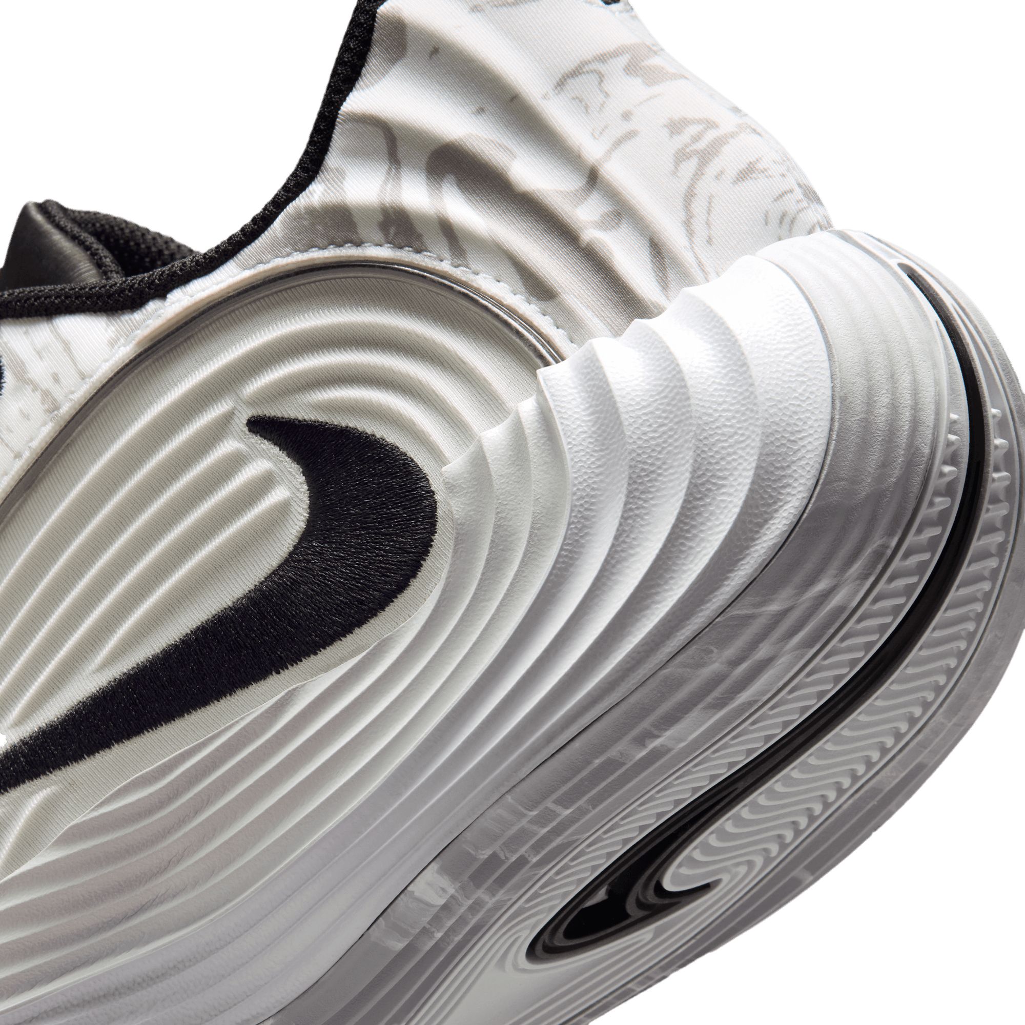 Nike Men's Giannis Immortality 5 Basketball Shoes