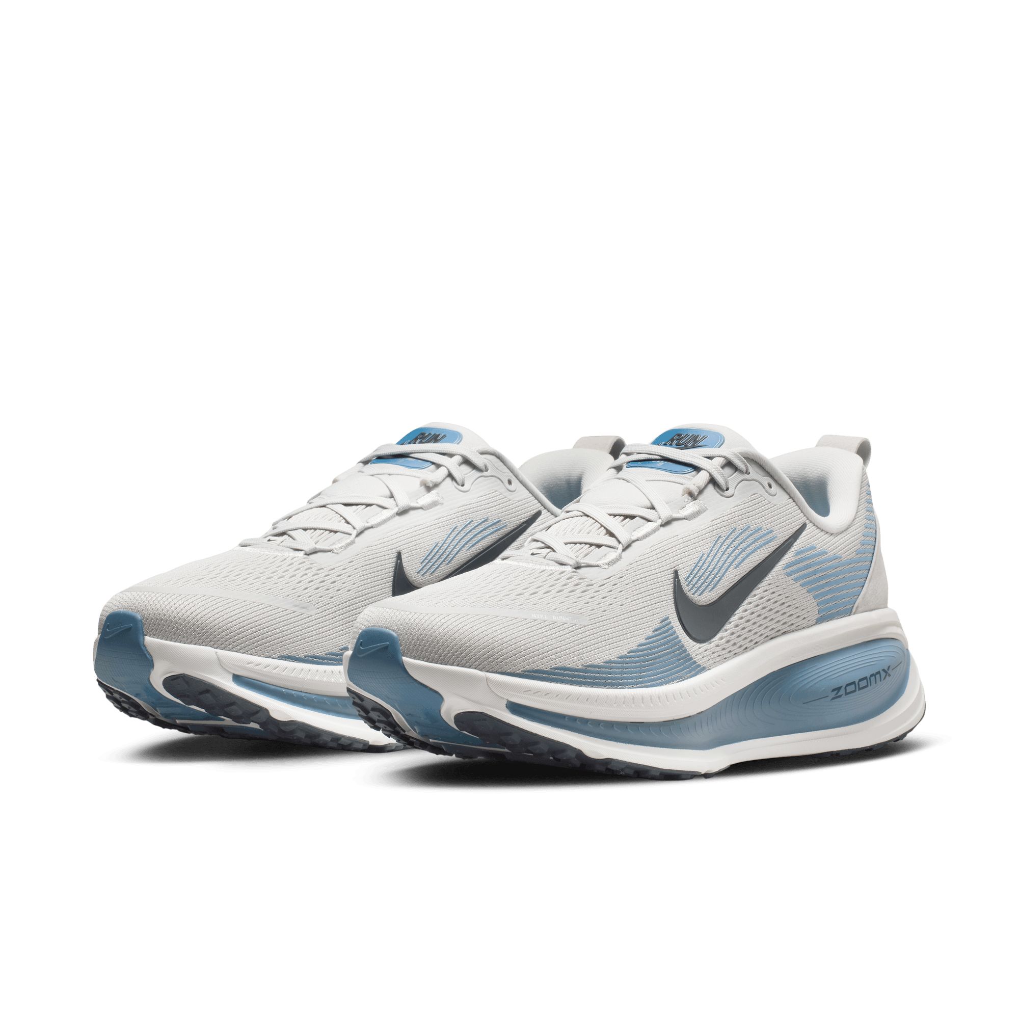 Nike Men's Air Zoom Vomero 18 Running Shoes