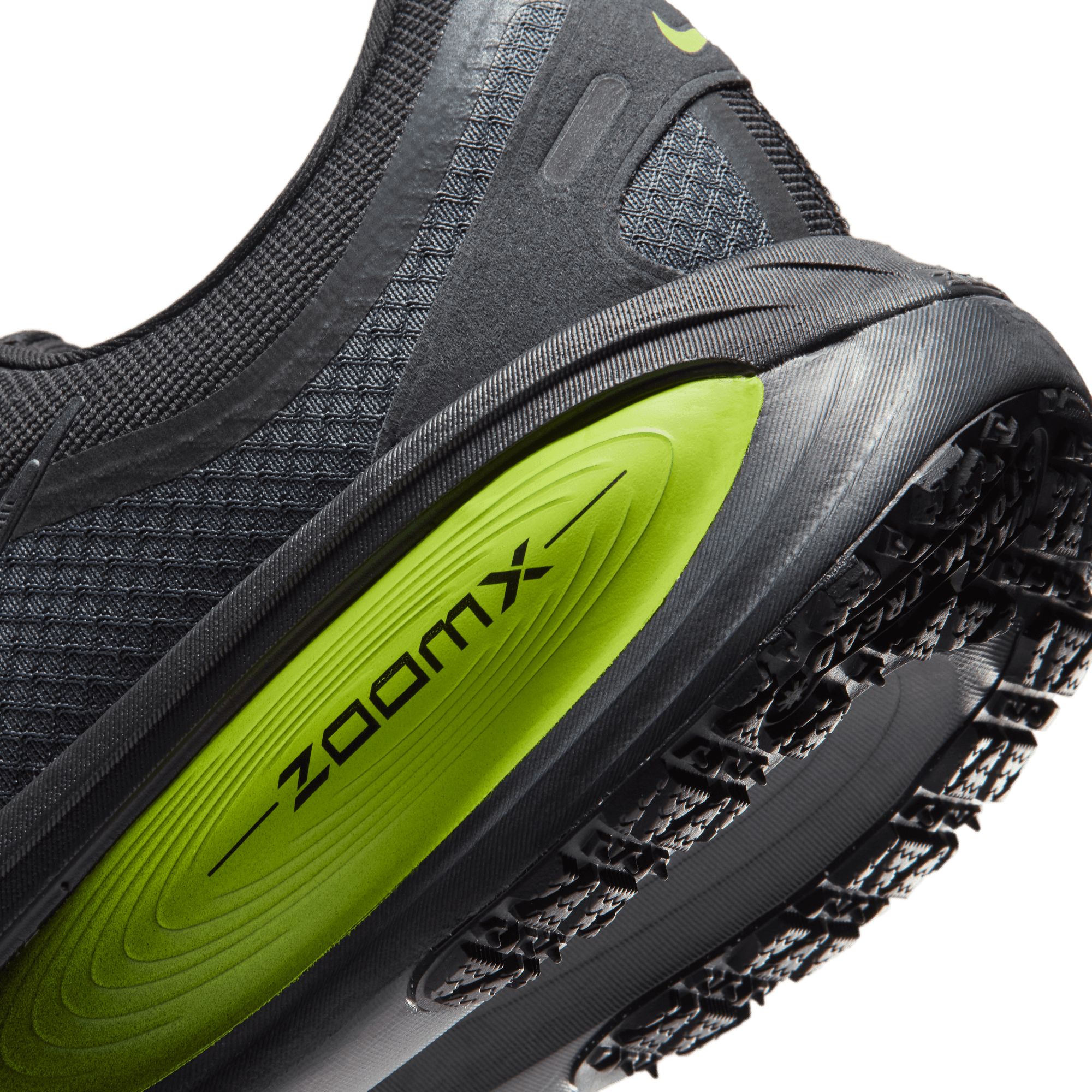 Nike Men’s Air Vomero 18 GTX Running Shoes