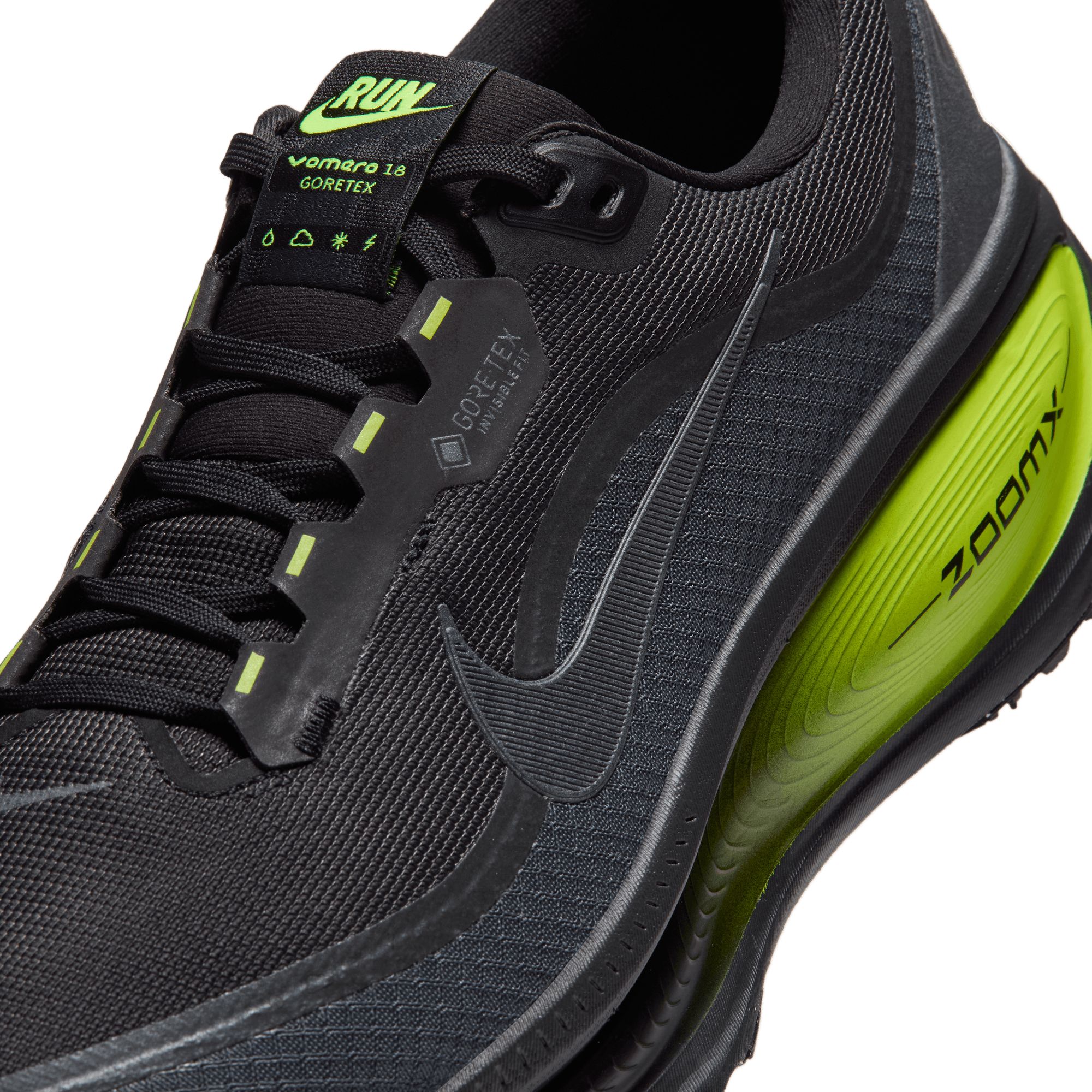 Nike Men’s Air Vomero 18 GTX Running Shoes