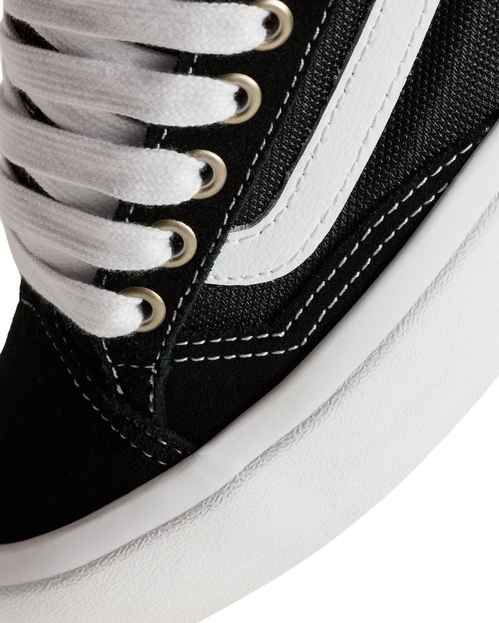 Vans Unisex Old Skool 36+ Skate Shoes