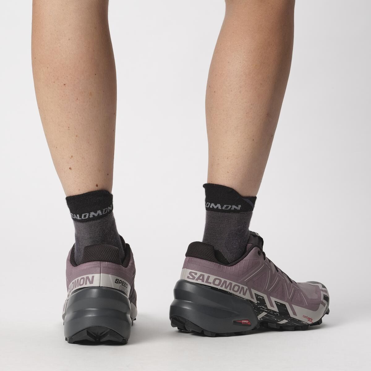 Salomon Women's Speedcross 6 Low Cut Trail Running Shoes