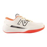 New Balance Women's 696V5 Tennis Shoes Side_Right